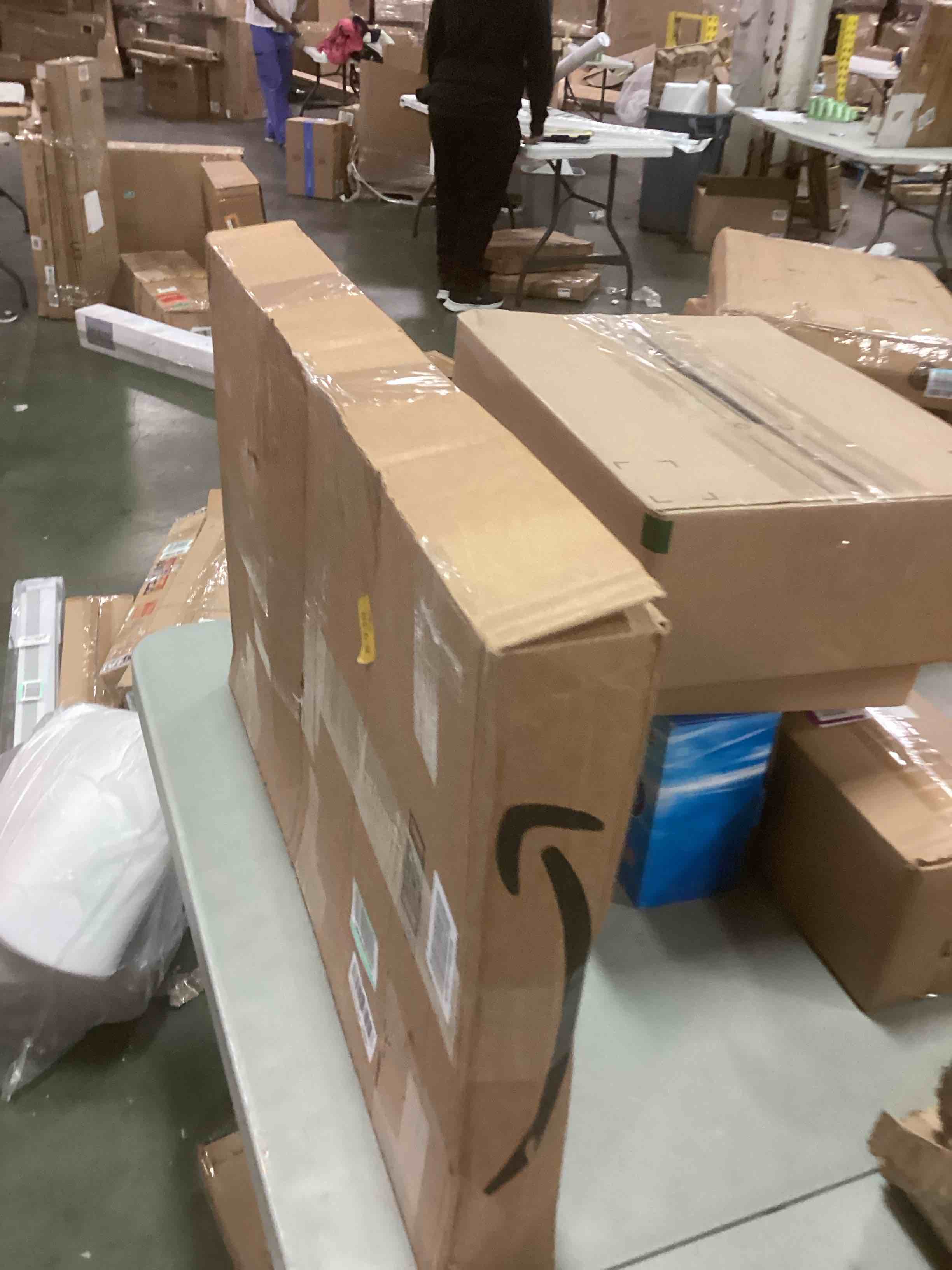 https://s3.amazonaws.com/lotting-images-prod/bidfta/ORG6359134_1712336314815.jpeg