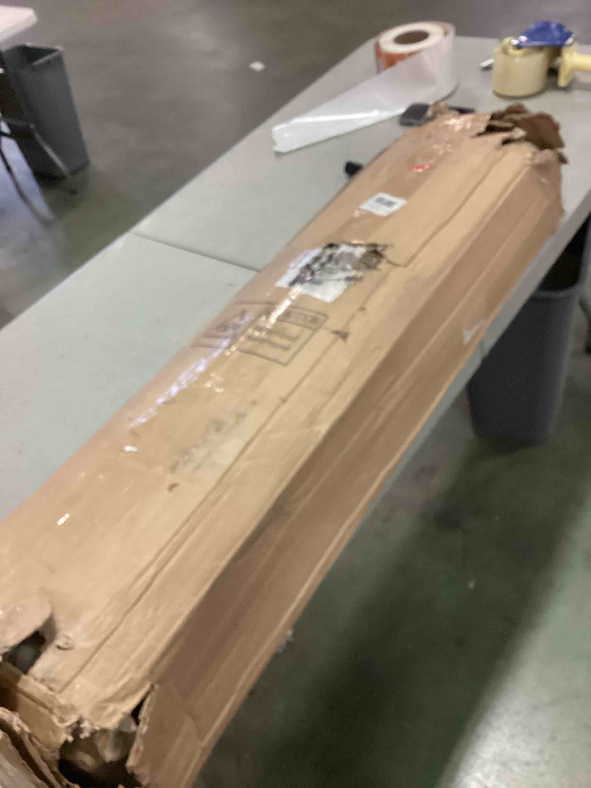 https://s3.amazonaws.com/lotting-images-prod/bidfta/ORG6359198_1712583004722.jpeg