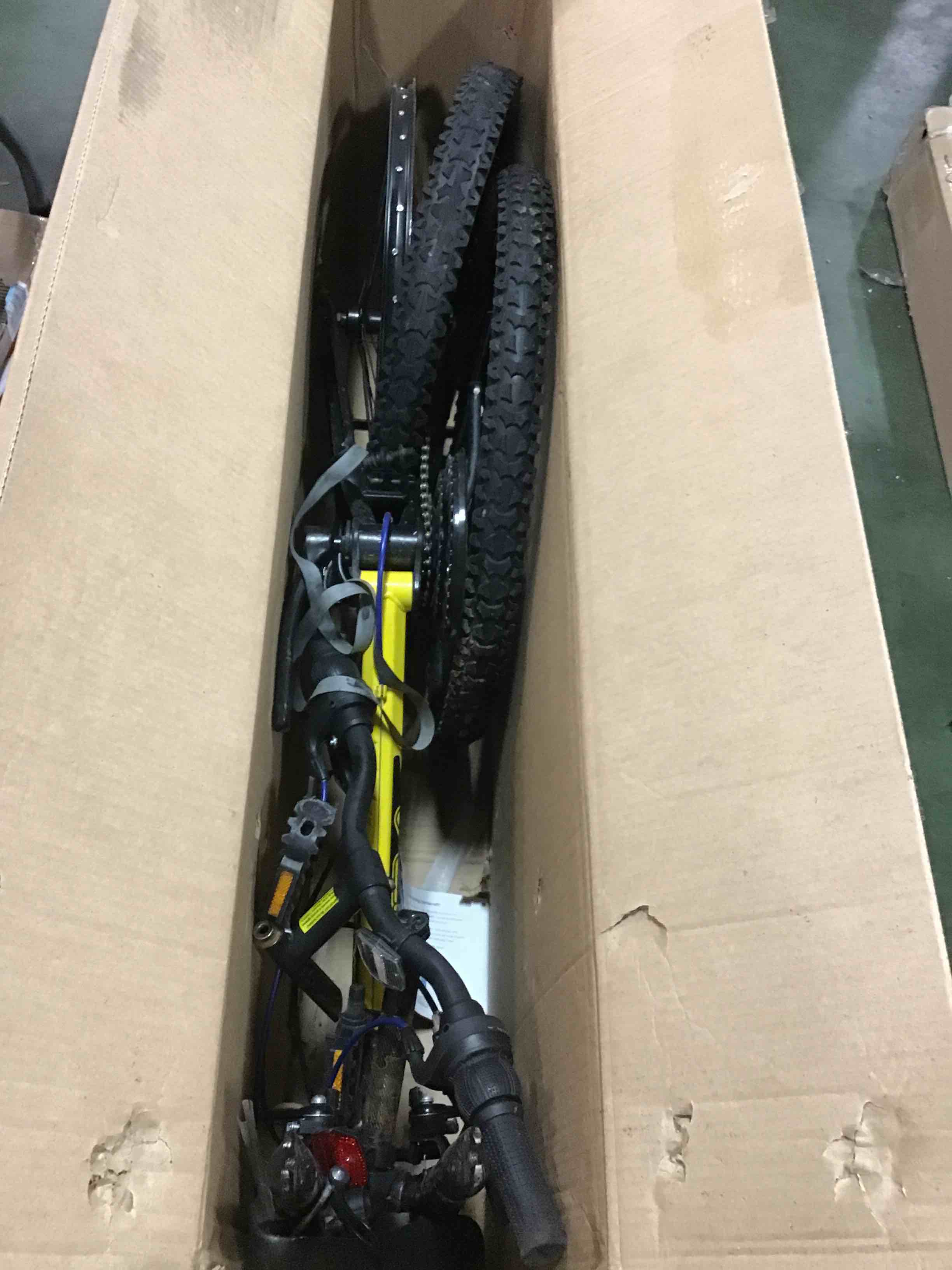 Dynacraft Vertical Alpine Eagle 24" Bike, Yellow