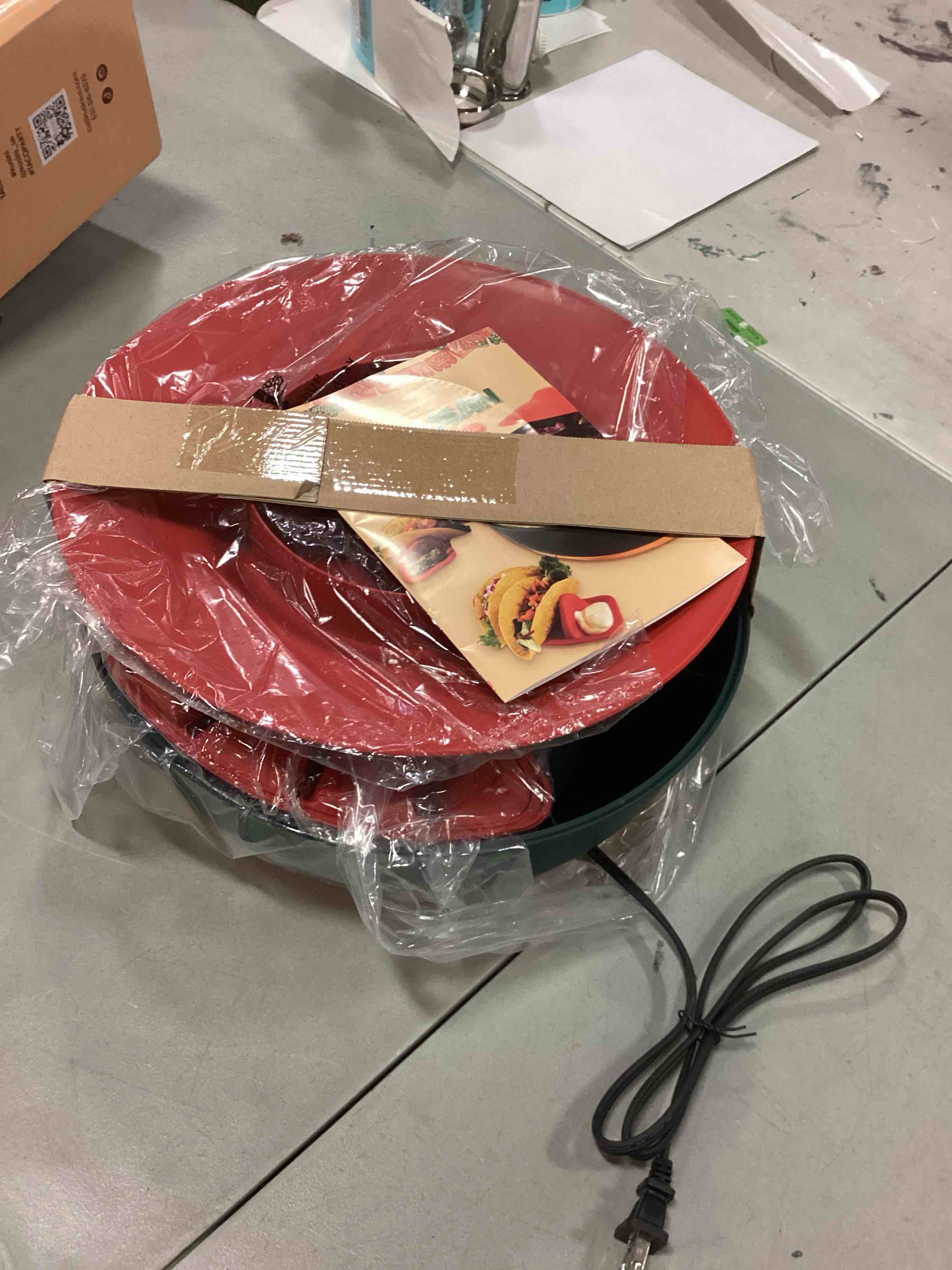 https://s3.amazonaws.com/lotting-images-prod/bidfta/ORG6360038_1713788739600.jpeg