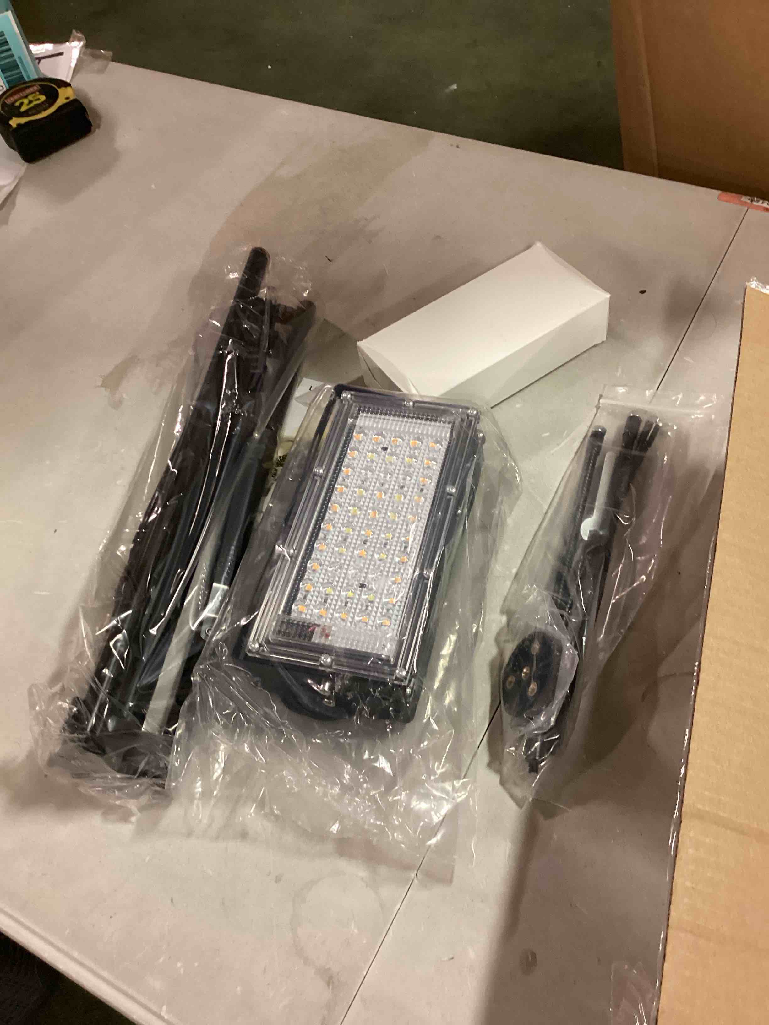 https://s3.amazonaws.com/lotting-images-prod/bidfta/ORG6360151_1713816069993.jpeg