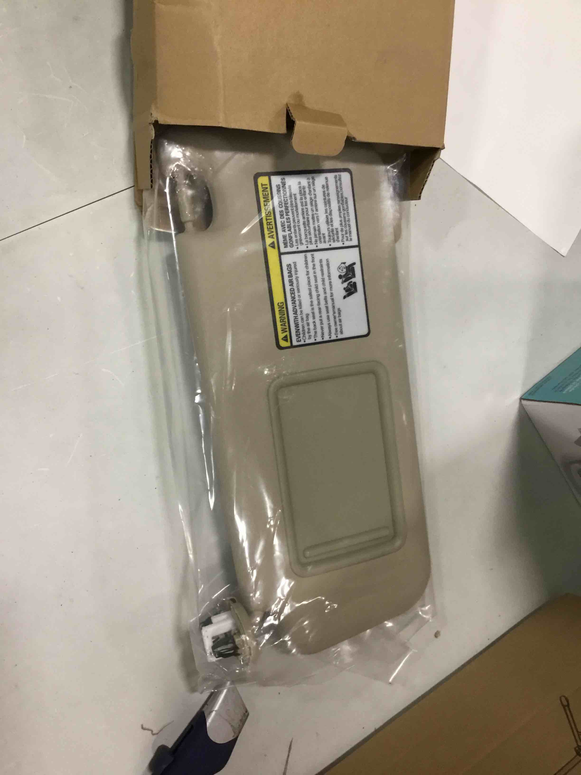 https://s3.amazonaws.com/lotting-images-prod/bidfta/ORG6360353_1713965576869.jpeg