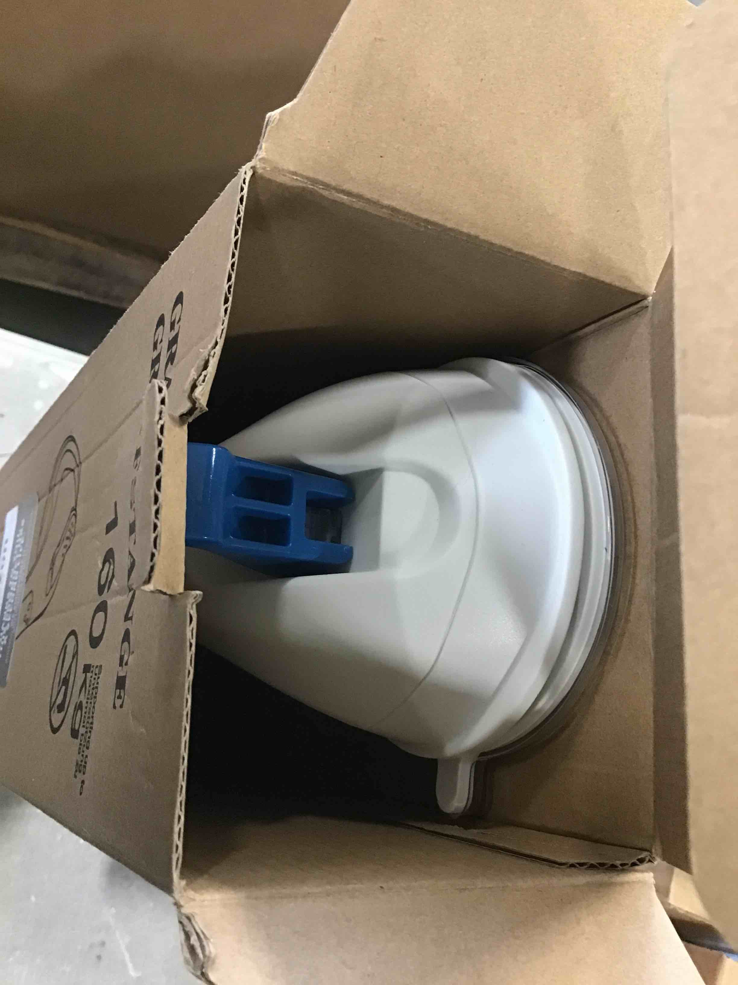 https://s3.amazonaws.com/lotting-images-prod/bidfta/ORG6363458_1712158706932.jpeg