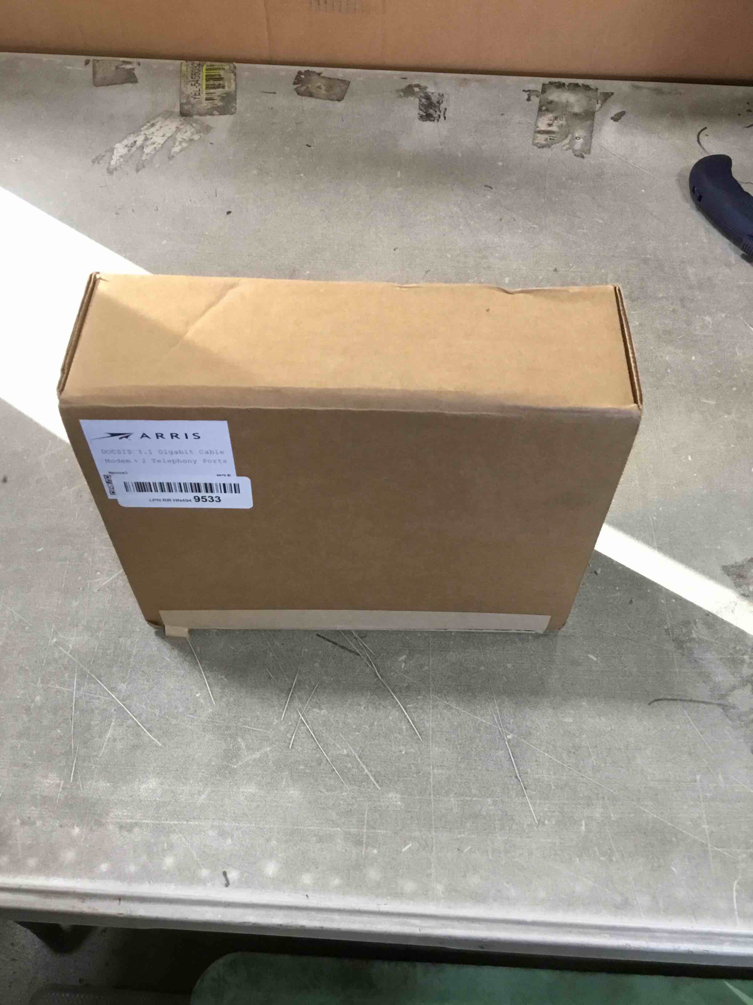https://s3.amazonaws.com/lotting-images-prod/bidfta/ORG6364689_1712578270840.jpeg