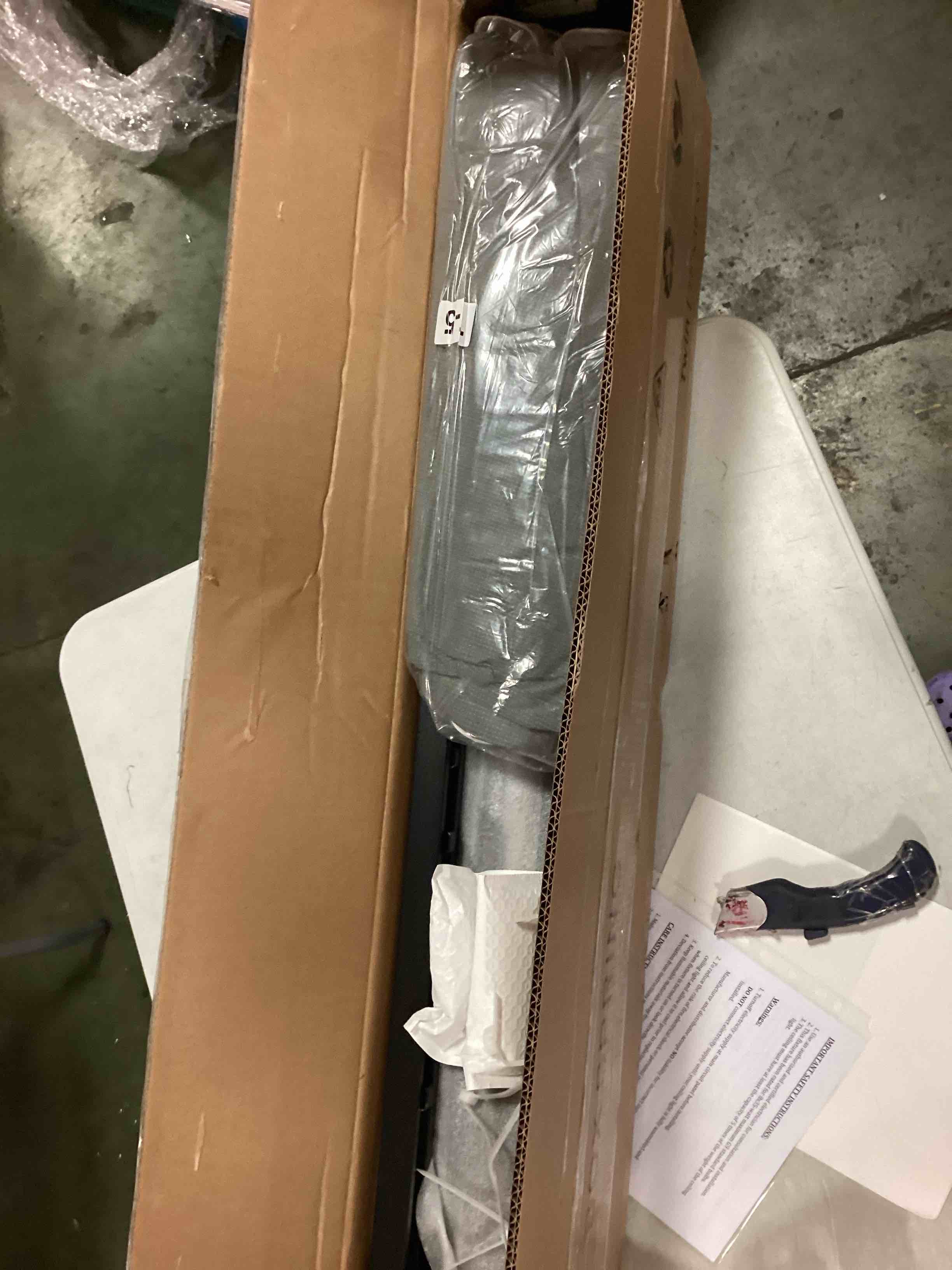 https://s3.amazonaws.com/lotting-images-prod/bidfta/ORG6366656_1712150620064.jpeg