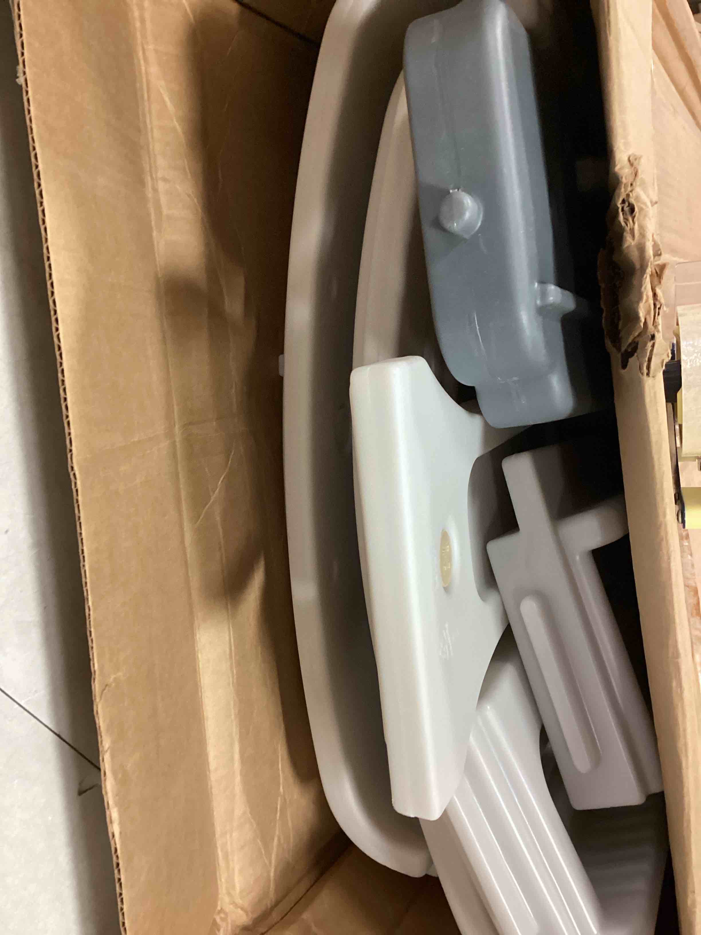https://s3.amazonaws.com/lotting-images-prod/bidfta/ORG6366826_1712257994947.jpeg