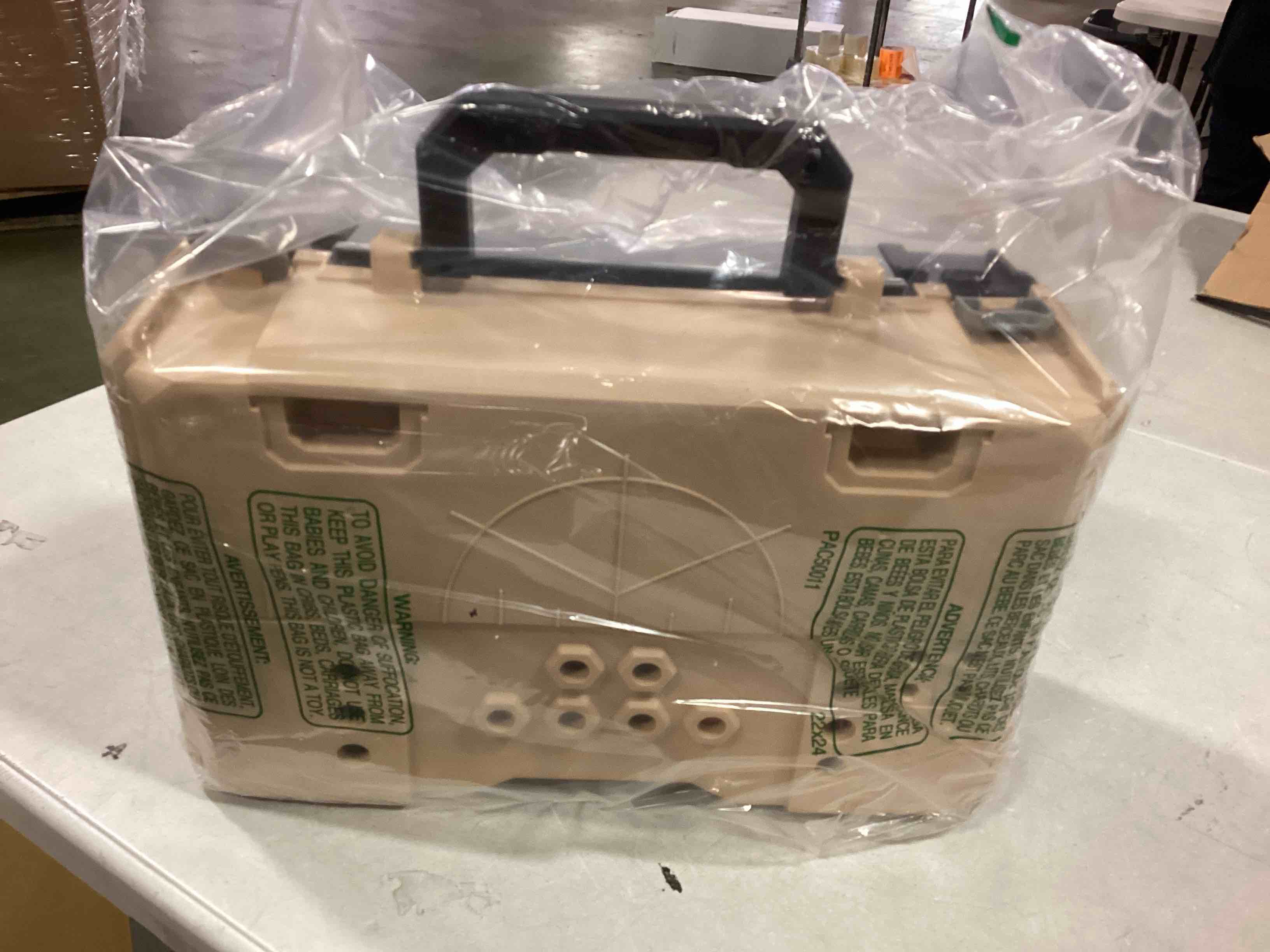 https://s3.amazonaws.com/lotting-images-prod/bidfta/ORG6367870_1713804345682.jpeg