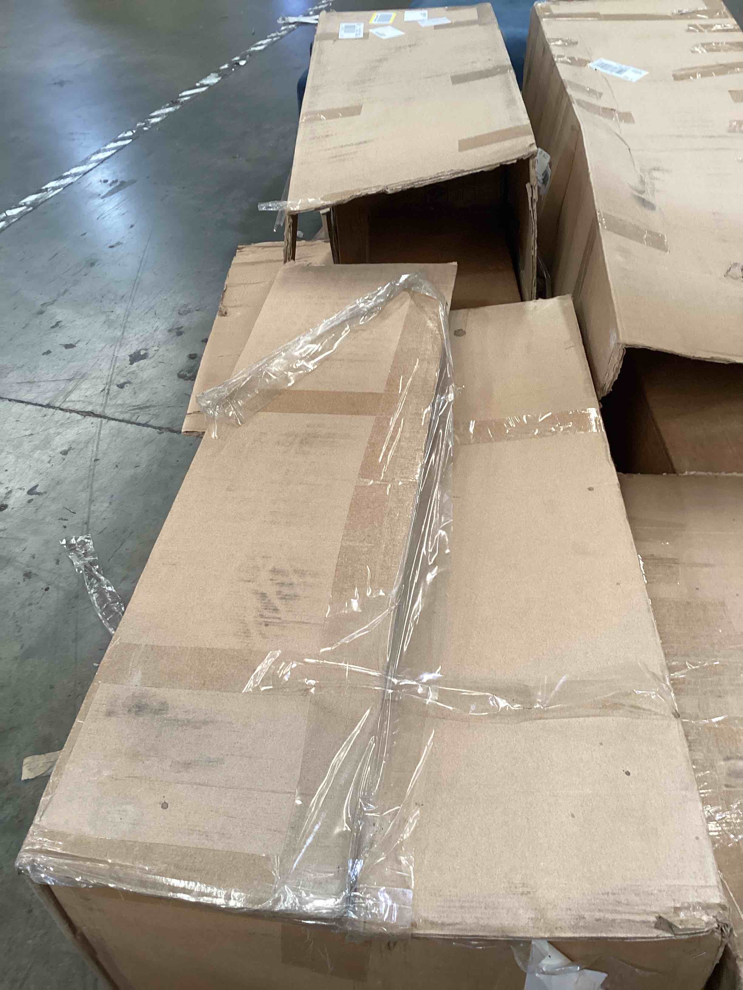 https://s3.amazonaws.com/lotting-images-prod/bidfta/ORG6389970_1714501401984.jpeg