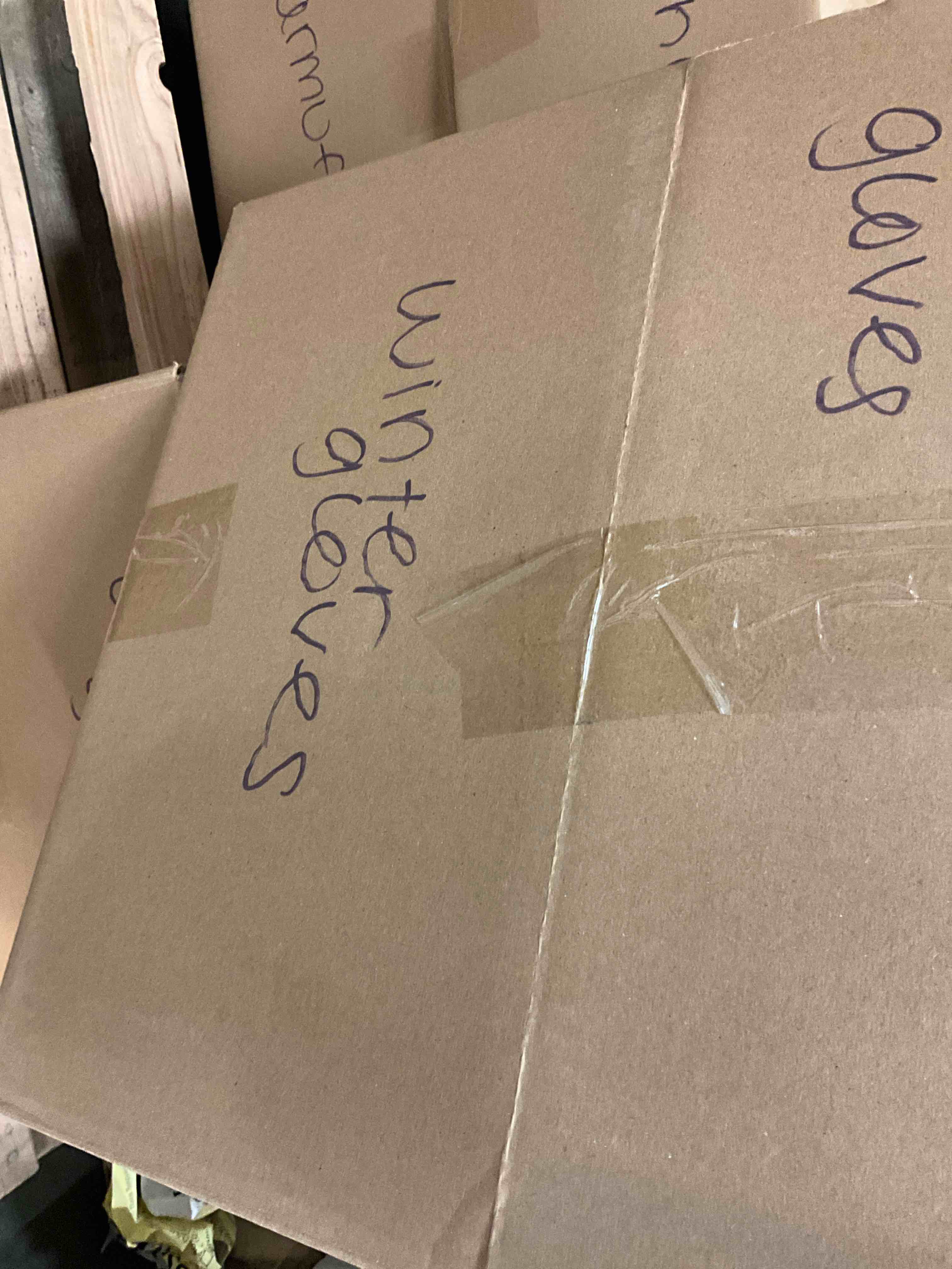 https://s3.amazonaws.com/lotting-images-prod/bidfta/ORG6390856_1715023334453.jpeg