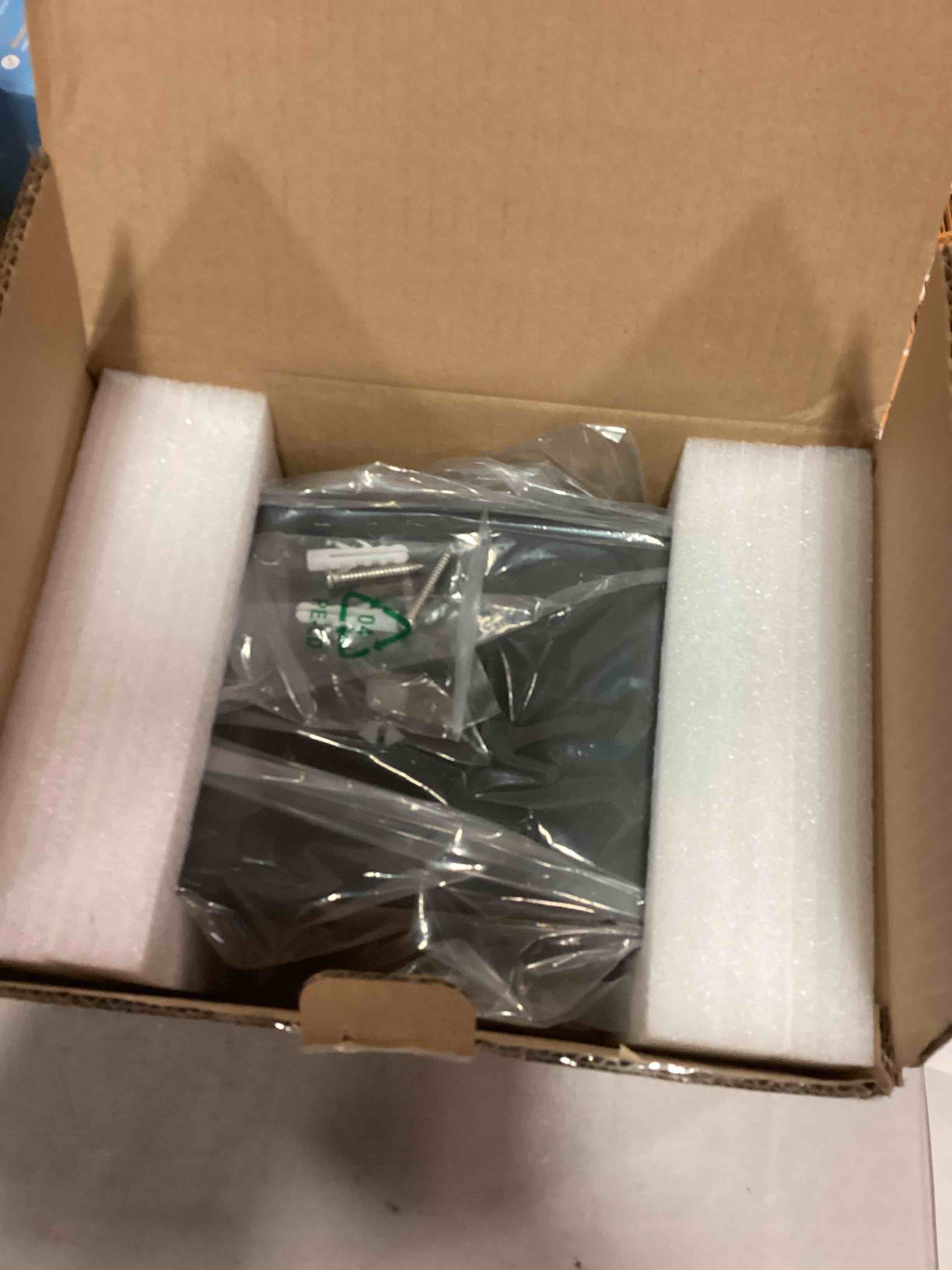 https://s3.amazonaws.com/lotting-images-prod/bidfta/ORG6392516_1716383836147.jpeg