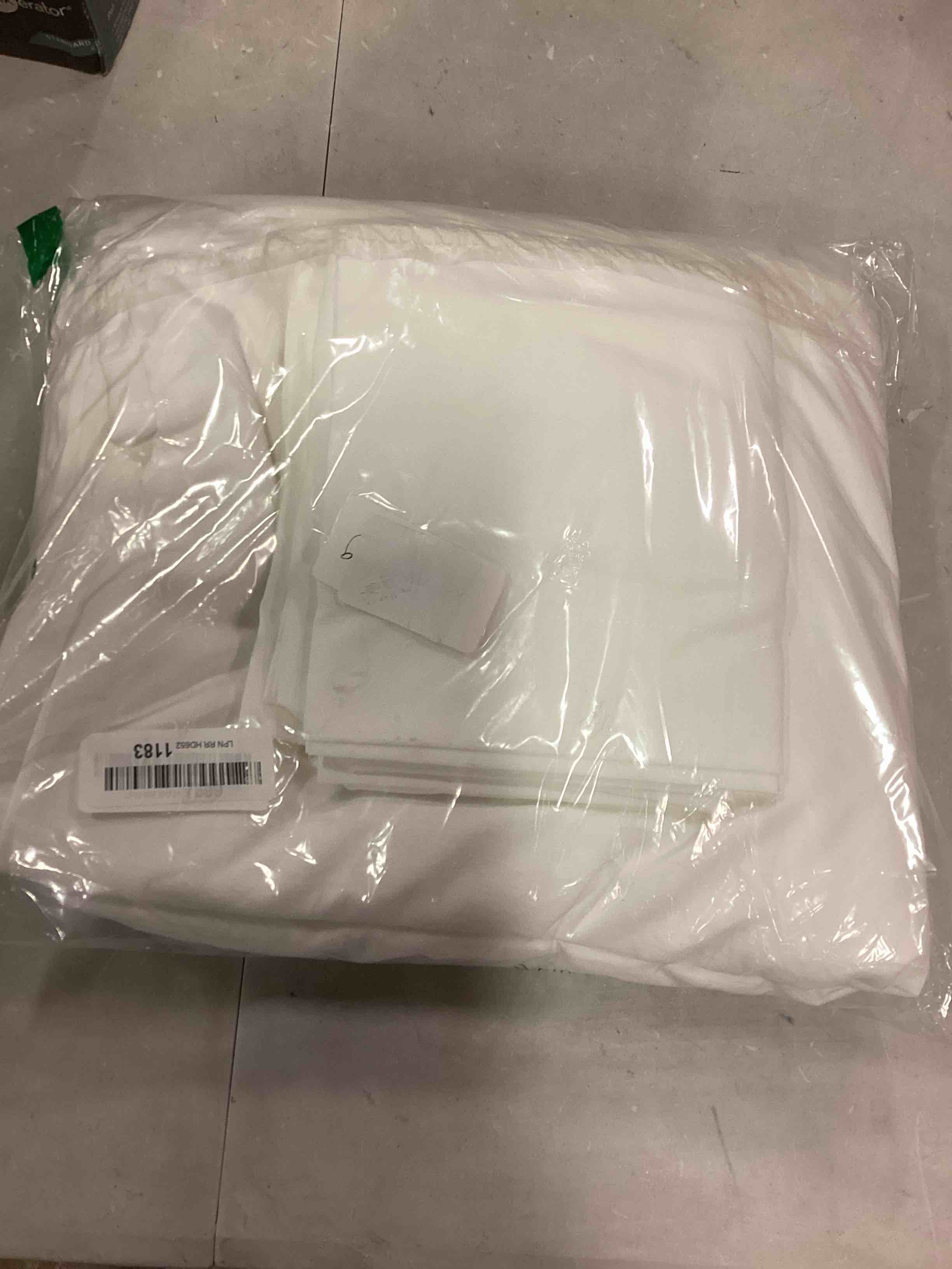https://s3.amazonaws.com/lotting-images-prod/bidfta/ORG6392770_1716556324922.jpeg