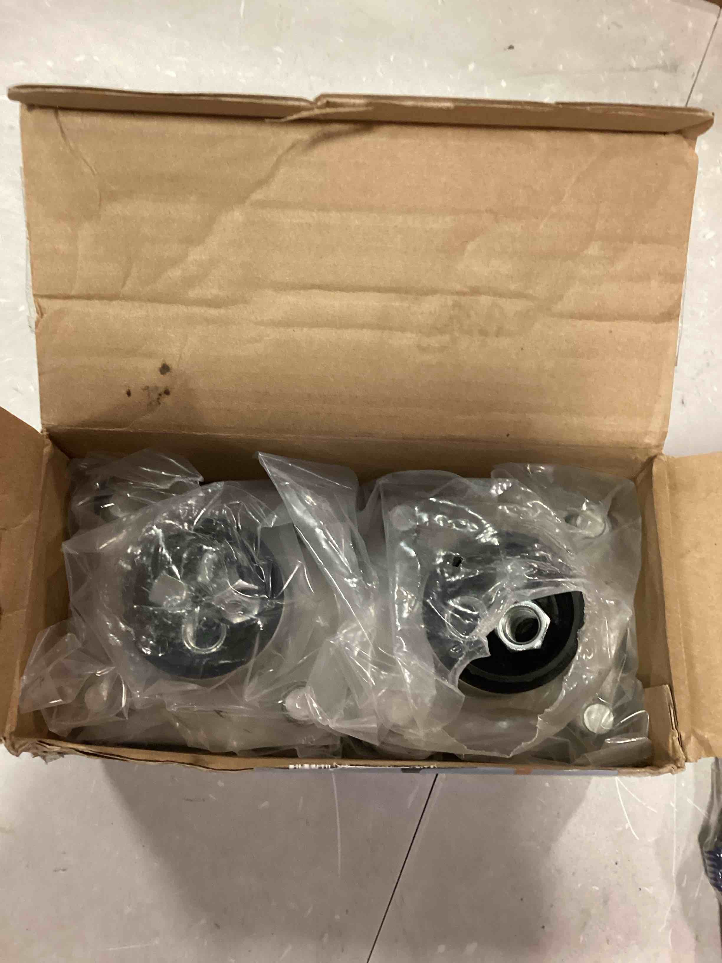 https://s3.amazonaws.com/lotting-images-prod/bidfta/ORG6392938_1716577601614.jpeg