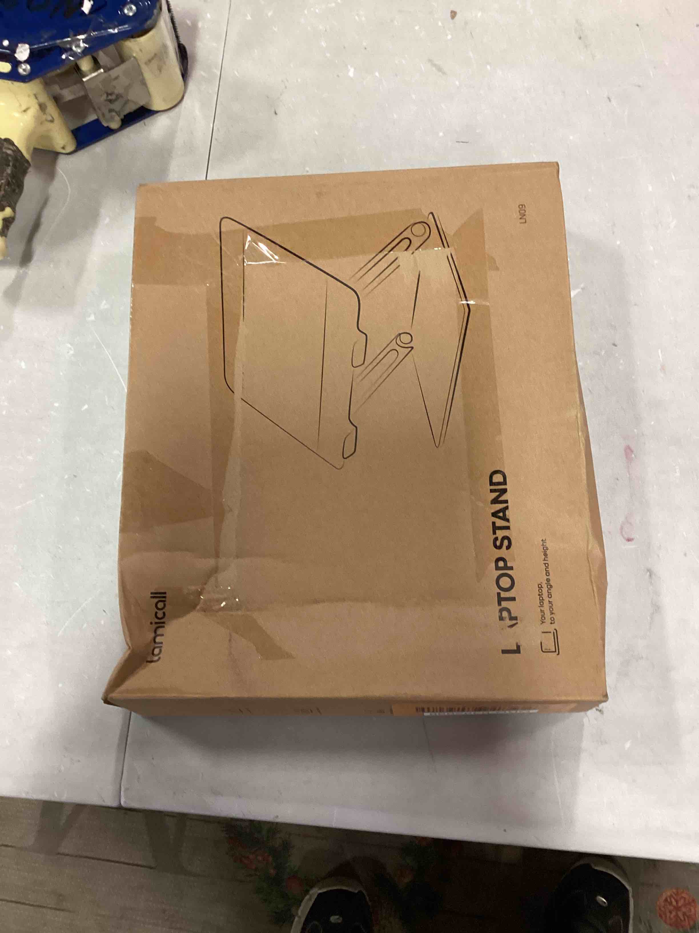 https://s3.amazonaws.com/lotting-images-prod/bidfta/ORG6392998_1716637008042.jpeg