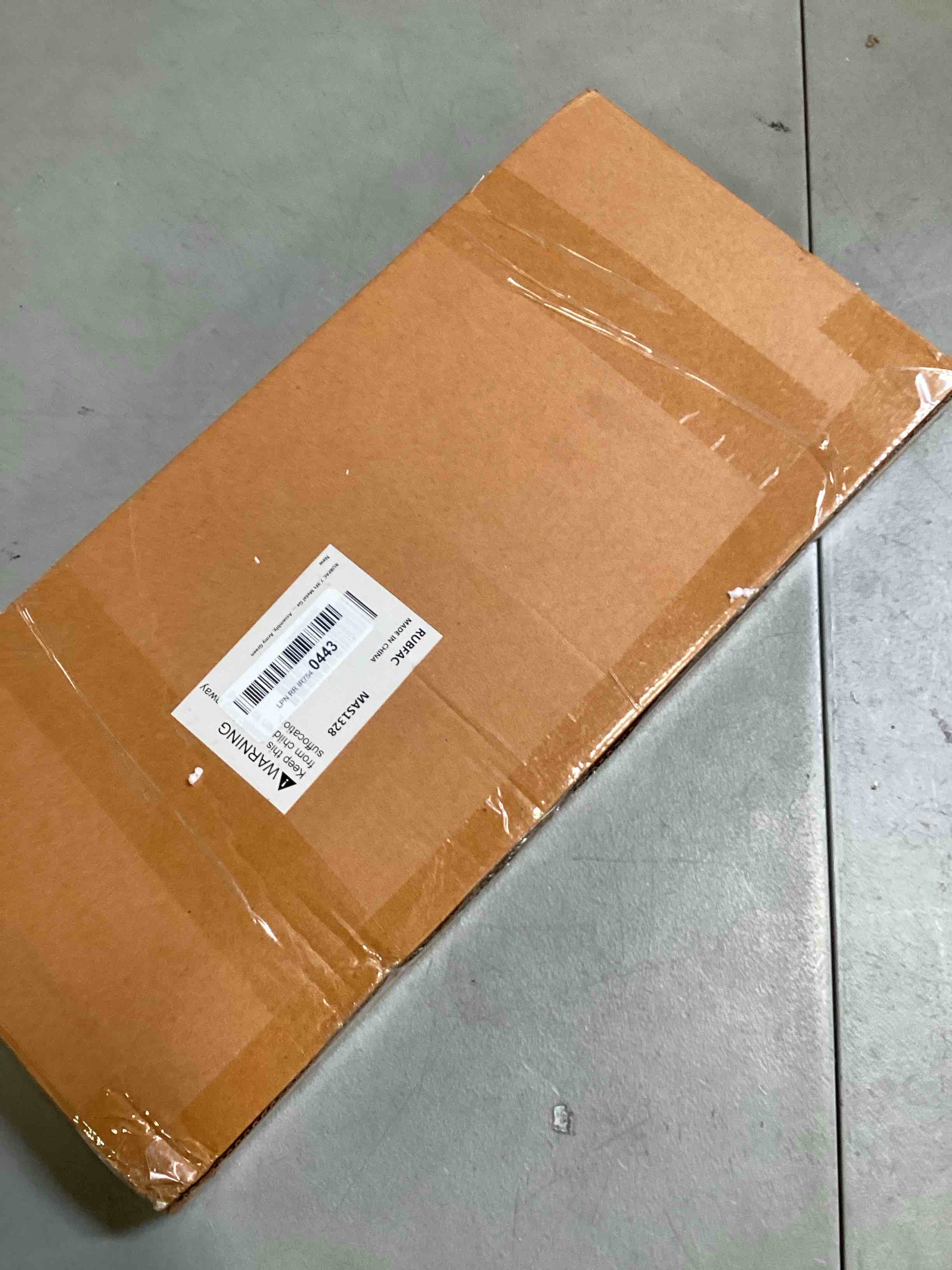 https://s3.amazonaws.com/lotting-images-prod/bidfta/ORG6393595_1716309202405.jpeg