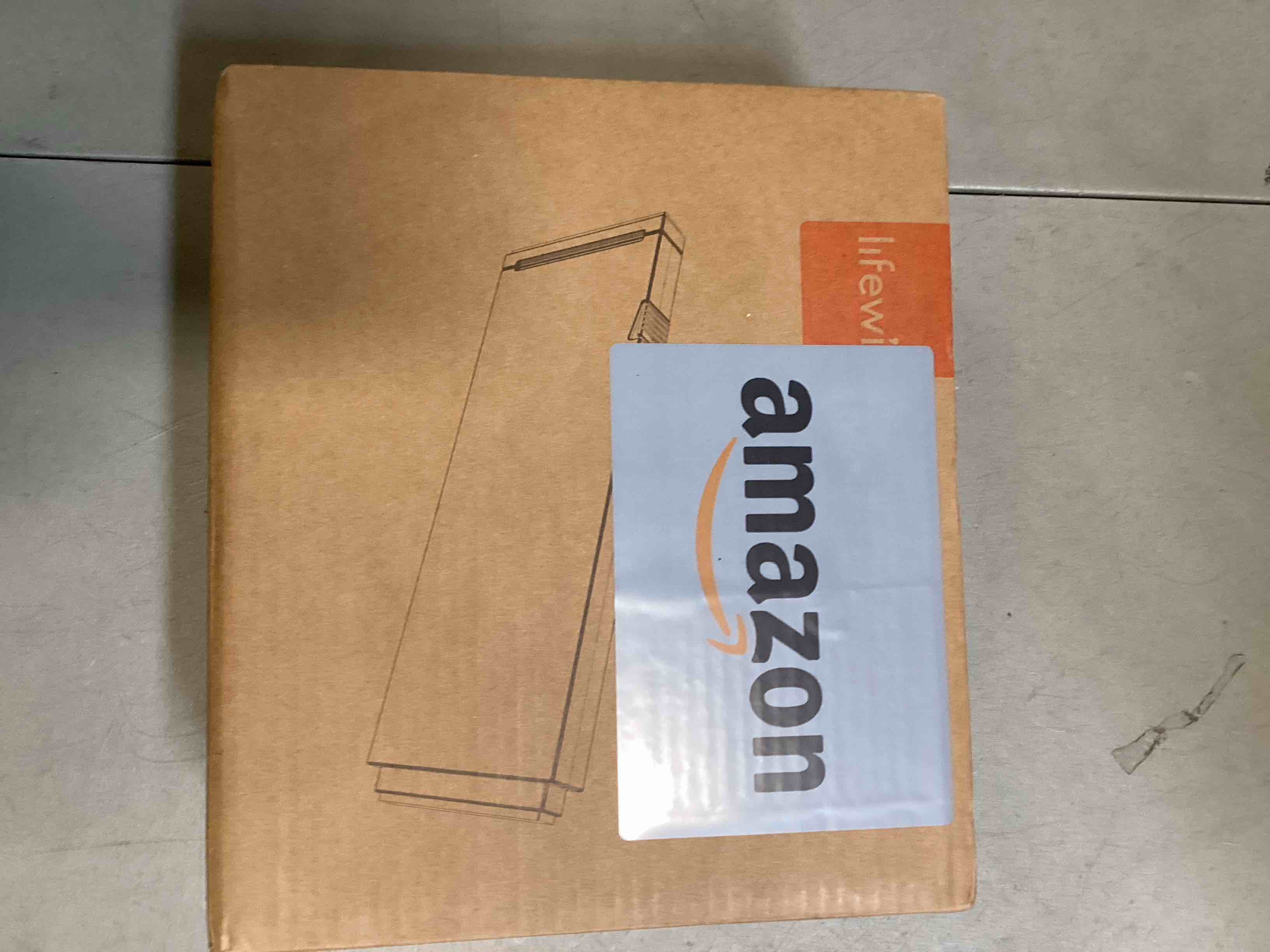 https://s3.amazonaws.com/lotting-images-prod/bidfta/ORG6393634_1716319328321.jpeg