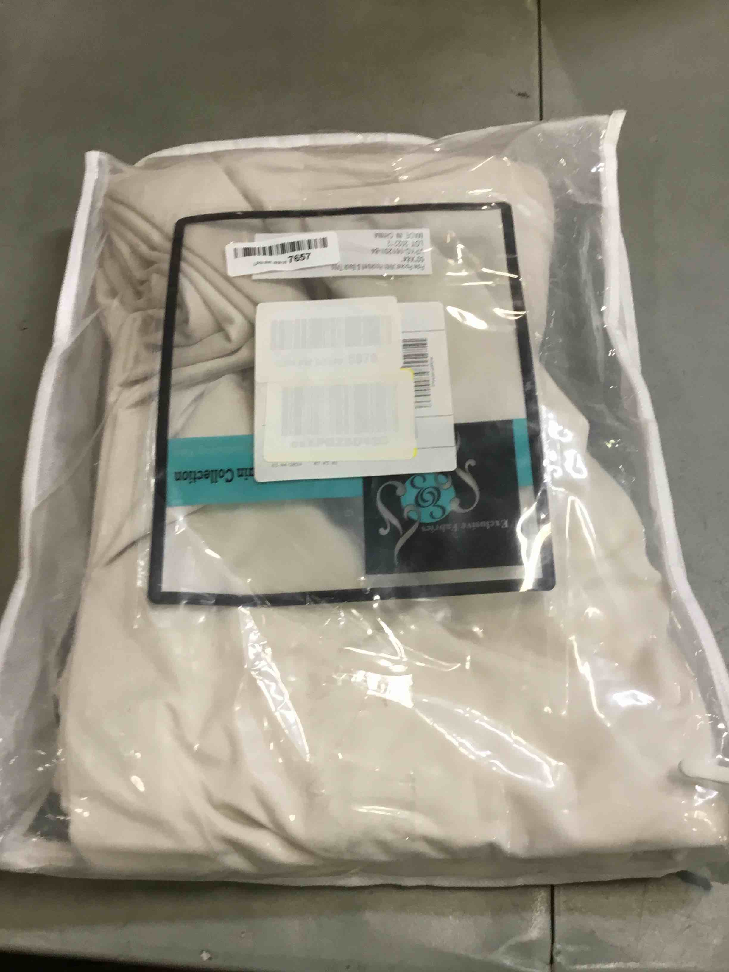 https://s3.amazonaws.com/lotting-images-prod/bidfta/ORG6394056_1716648067959.jpeg