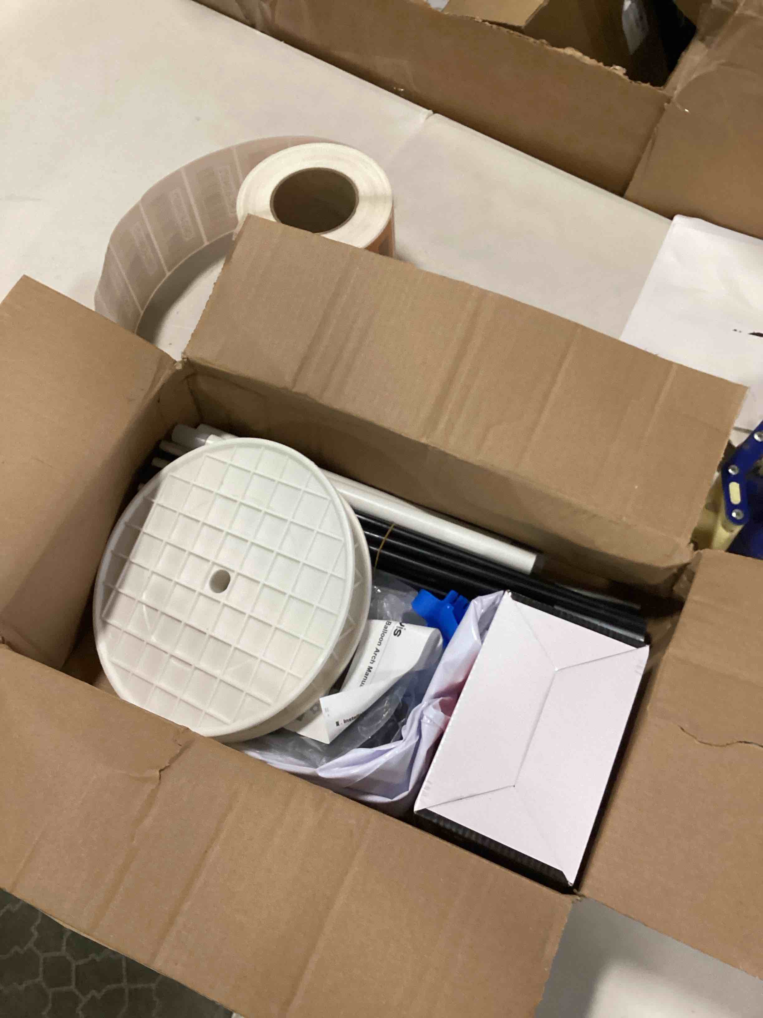 https://s3.amazonaws.com/lotting-images-prod/bidfta/ORG6394969_1716212860950.jpeg