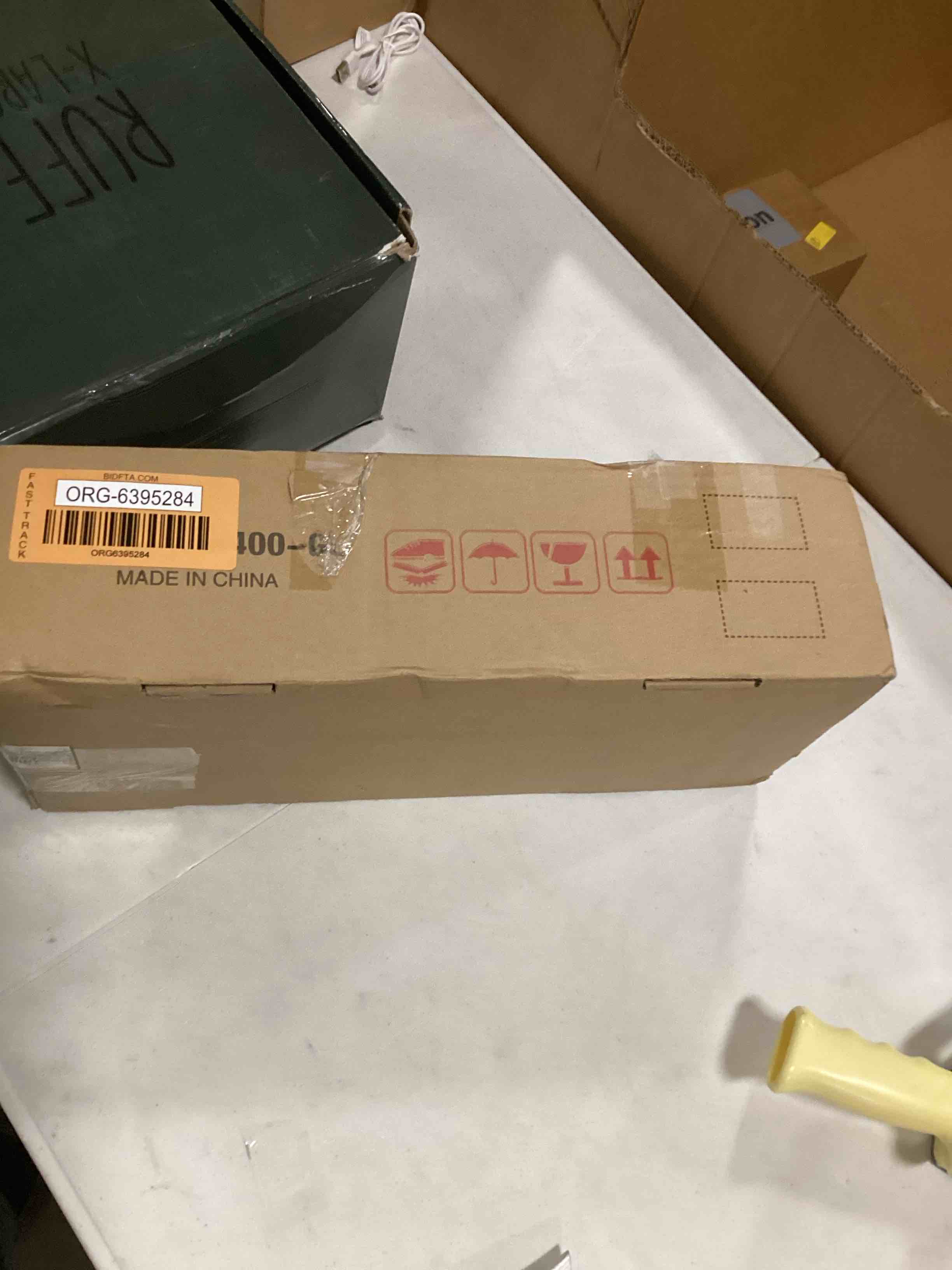 https://s3.amazonaws.com/lotting-images-prod/bidfta/ORG6395284_1716311993150.jpeg