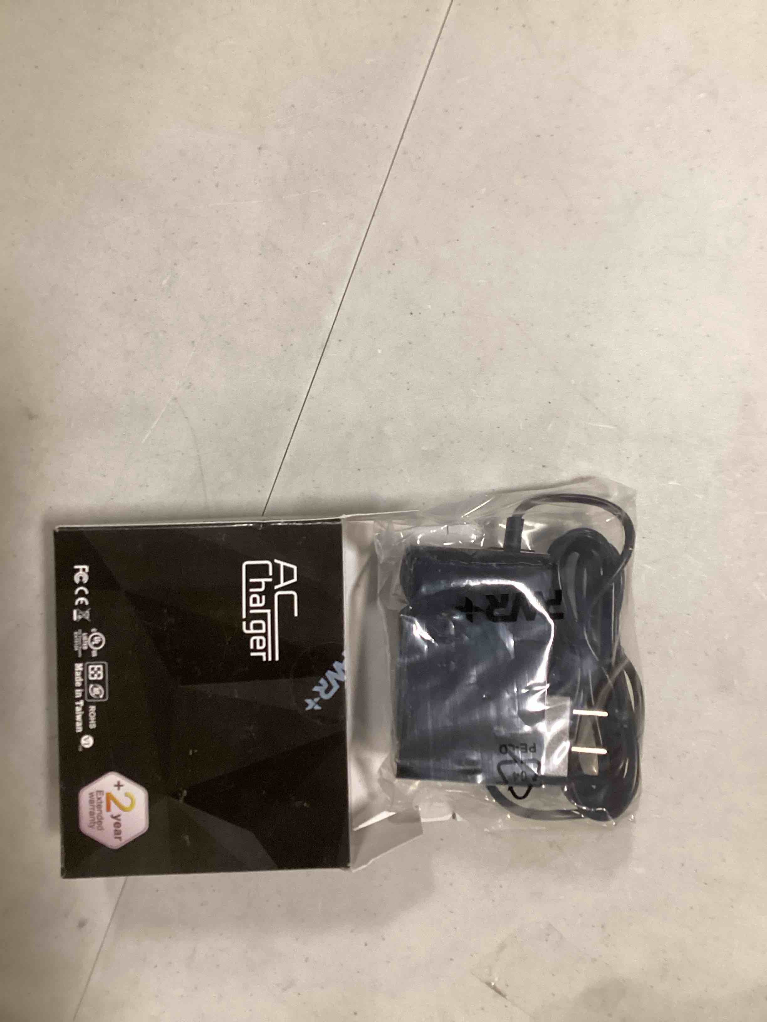 https://s3.amazonaws.com/lotting-images-prod/bidfta/ORG6395349_1716318924941.jpeg