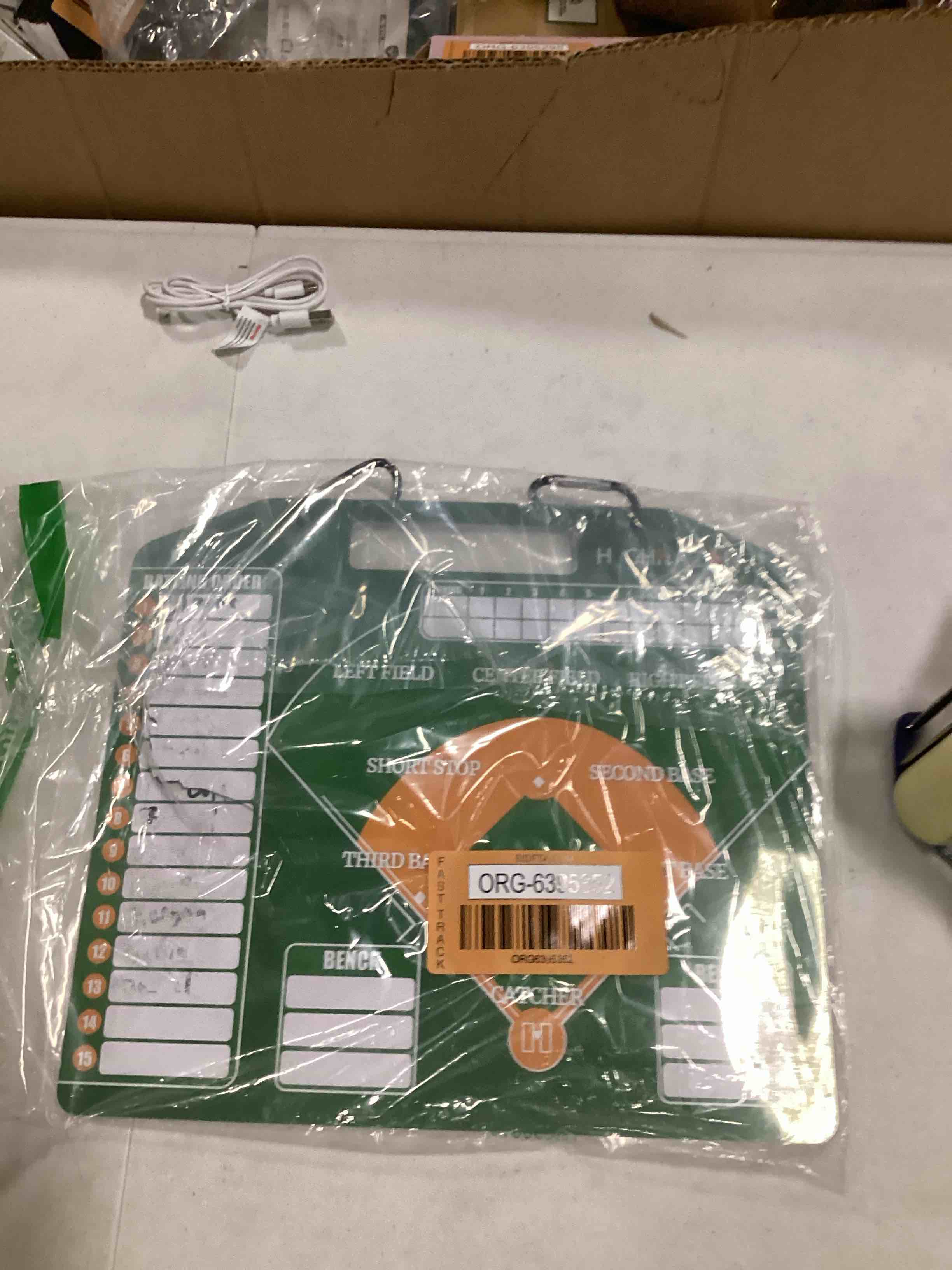 https://s3.amazonaws.com/lotting-images-prod/bidfta/ORG6395352_1716319068556.jpeg
