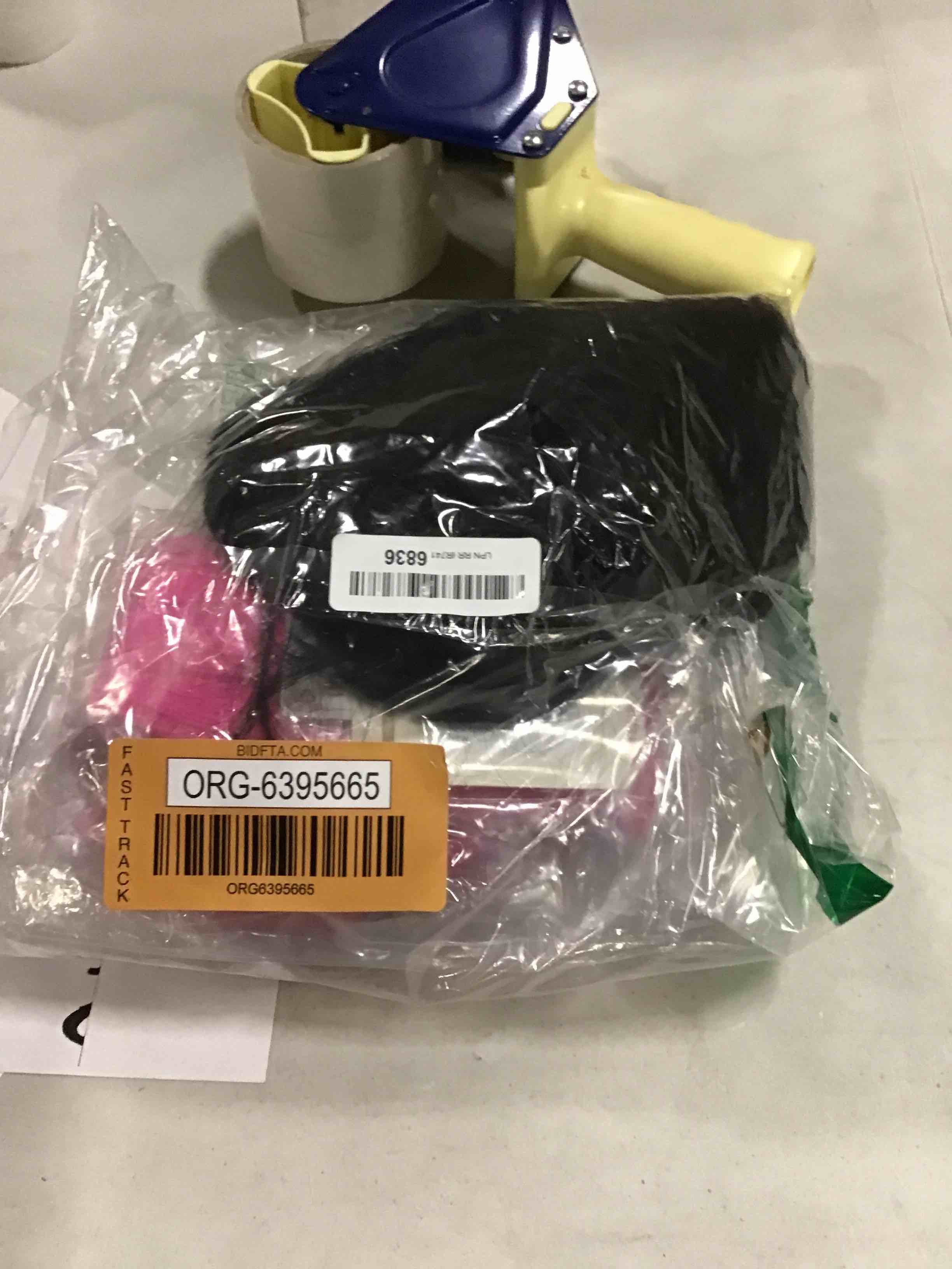 https://s3.amazonaws.com/lotting-images-prod/bidfta/ORG6395665_1716469130904.jpeg