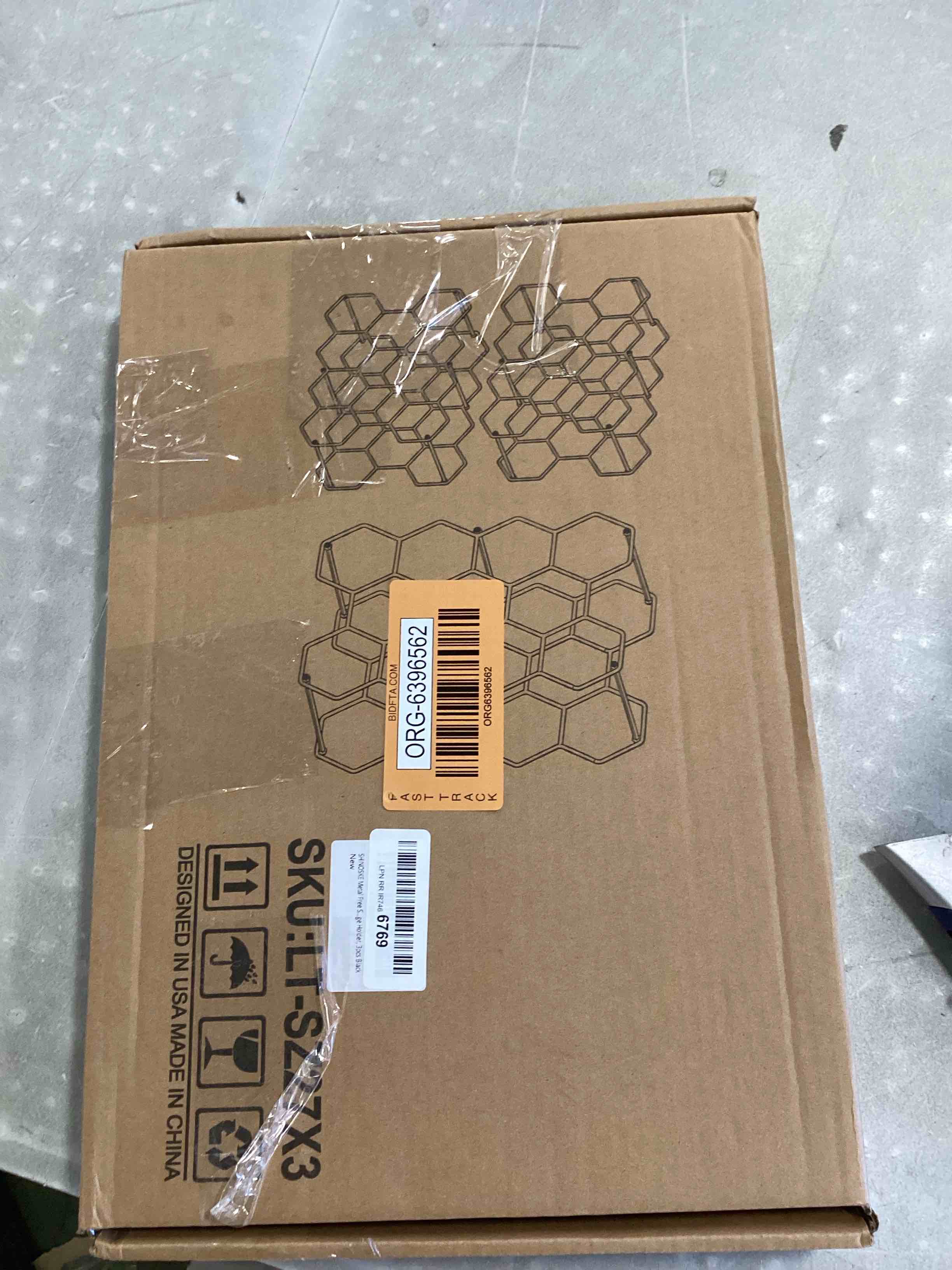 https://s3.amazonaws.com/lotting-images-prod/bidfta/ORG6396562_1716047924477.jpeg