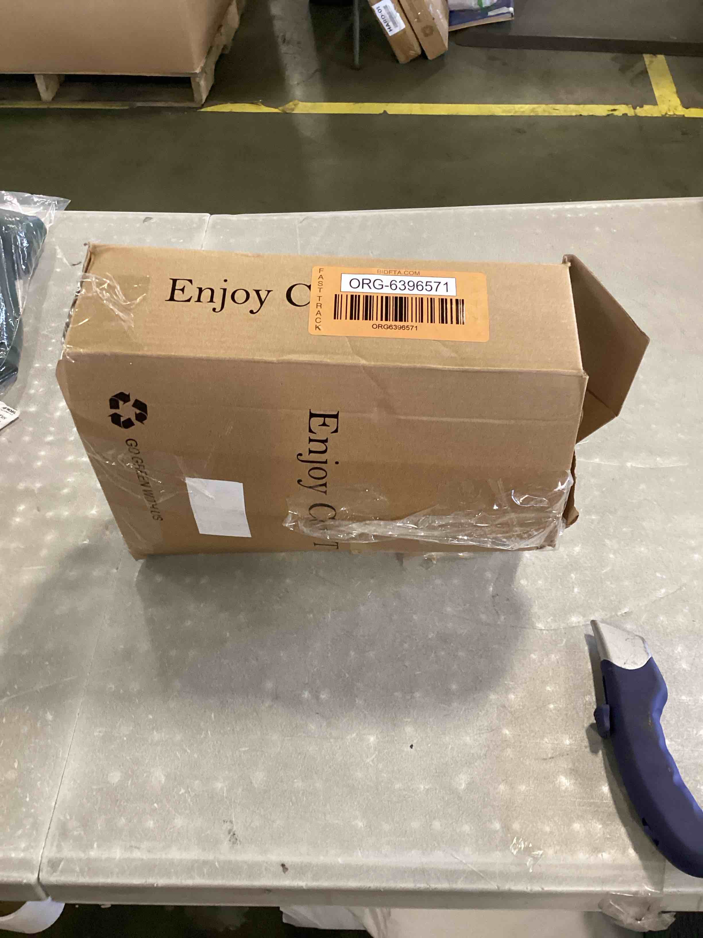 https://s3.amazonaws.com/lotting-images-prod/bidfta/ORG6396571_1716050771437.jpeg