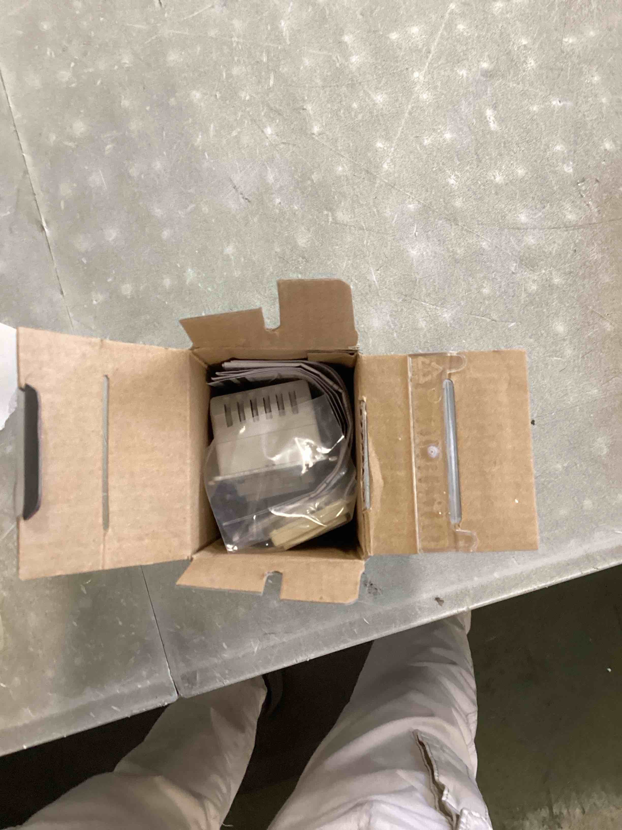 https://s3.amazonaws.com/lotting-images-prod/bidfta/ORG6396637_1716058670500.jpeg