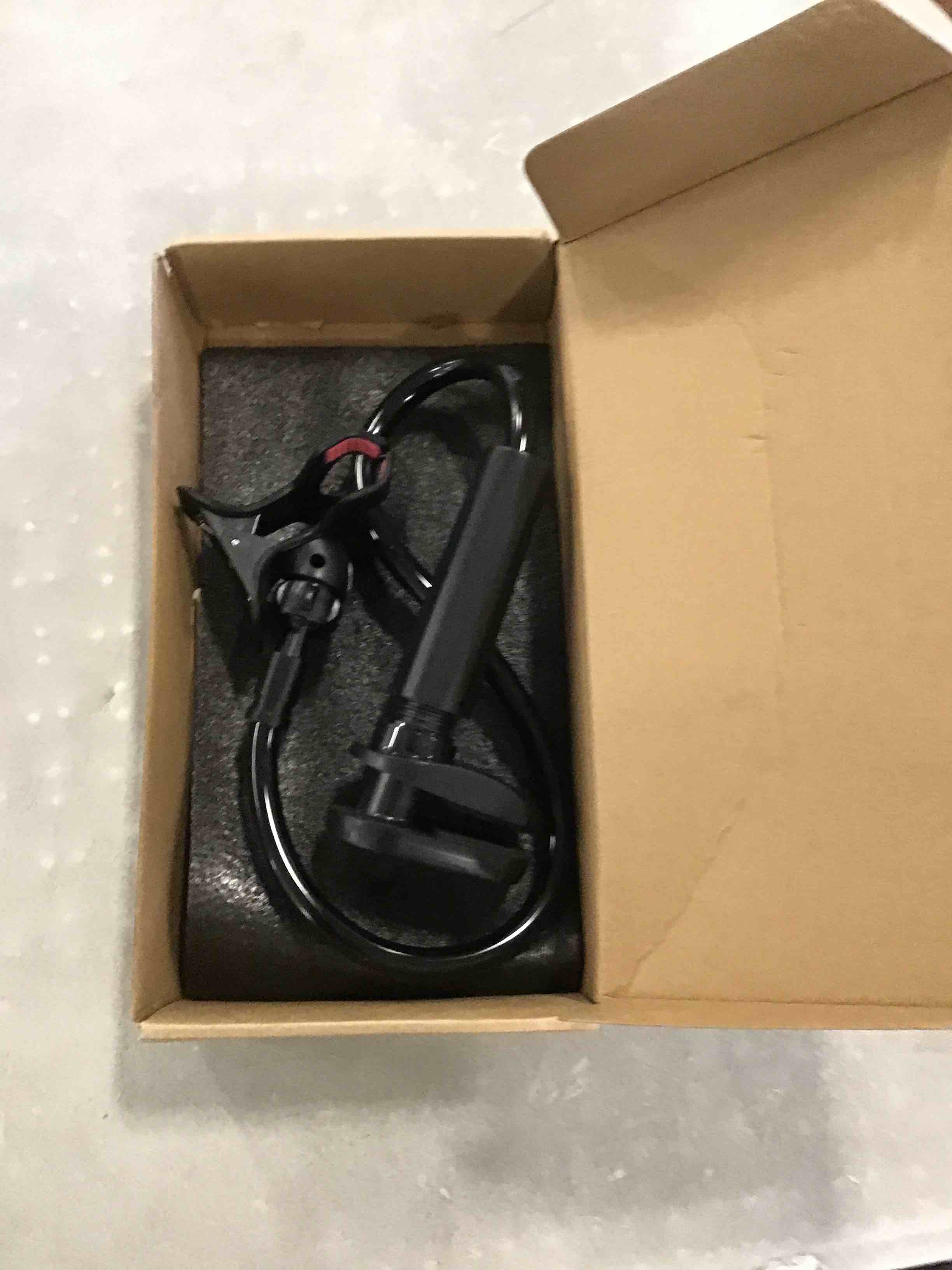 https://s3.amazonaws.com/lotting-images-prod/bidfta/ORG6396965_1716295828697.jpeg