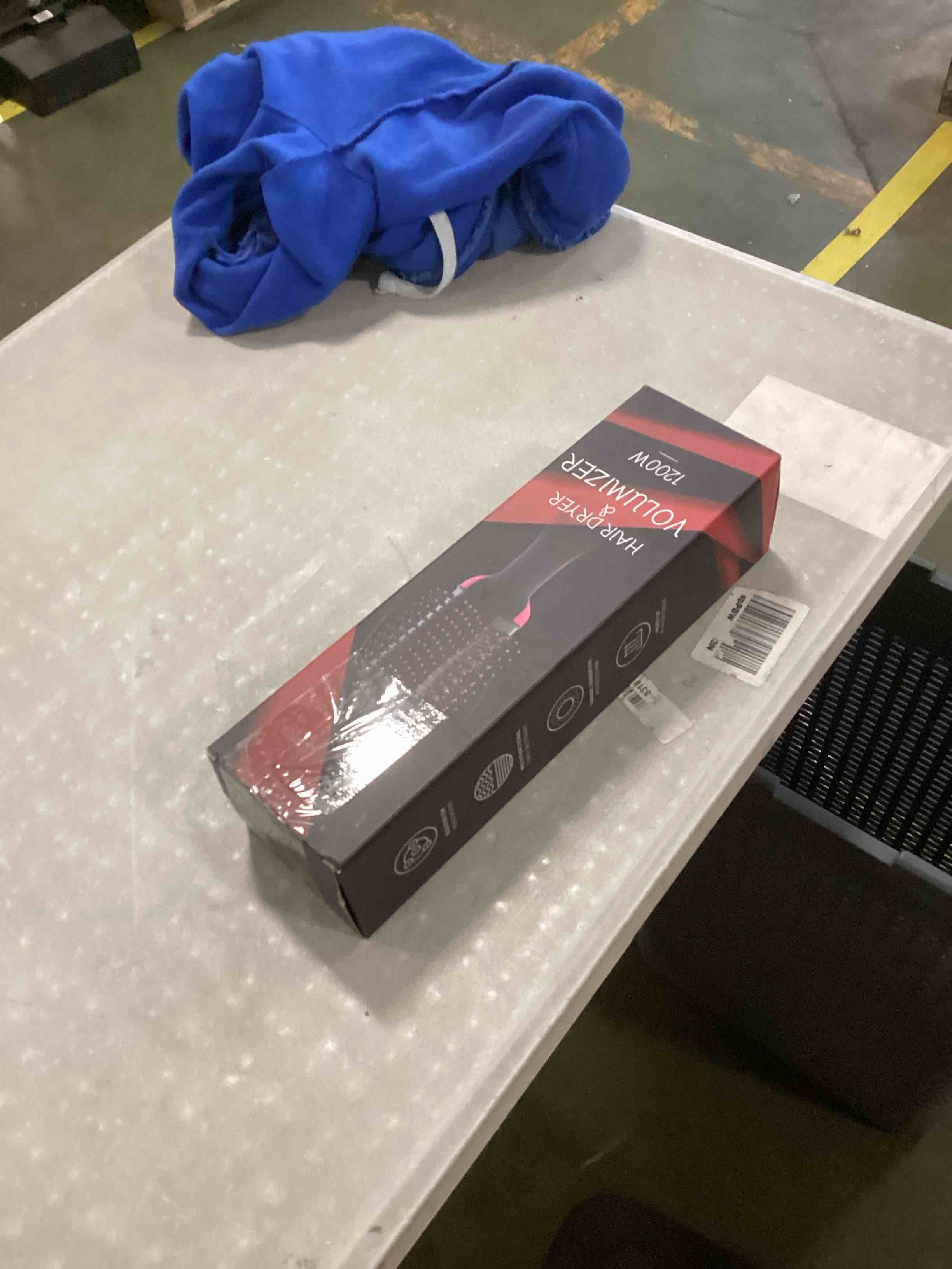 https://s3.amazonaws.com/lotting-images-prod/bidfta/ORG6397640_1716469861670.jpeg