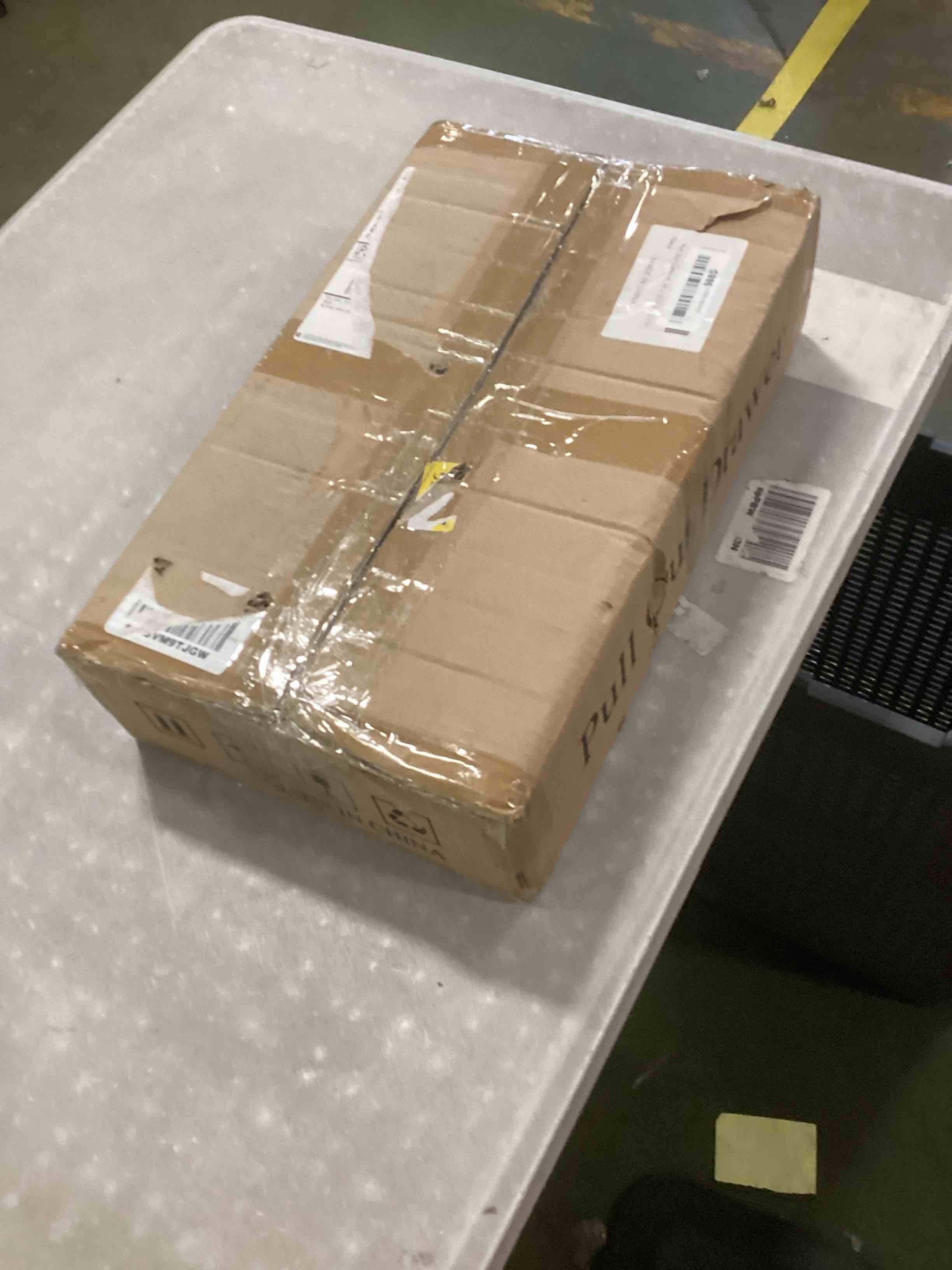 https://s3.amazonaws.com/lotting-images-prod/bidfta/ORG6397673_1716472075243.jpeg
