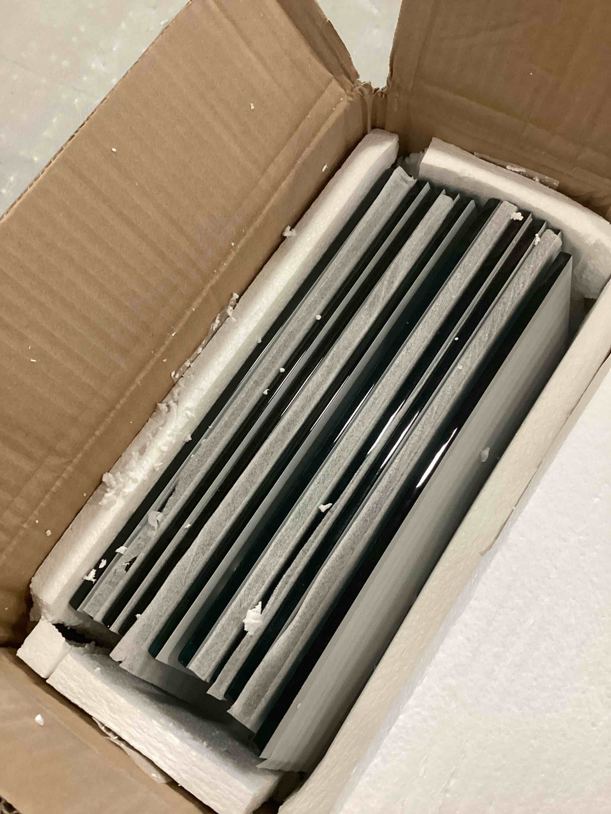 https://s3.amazonaws.com/lotting-images-prod/bidfta/ORG6397687_1716474065696.jpeg