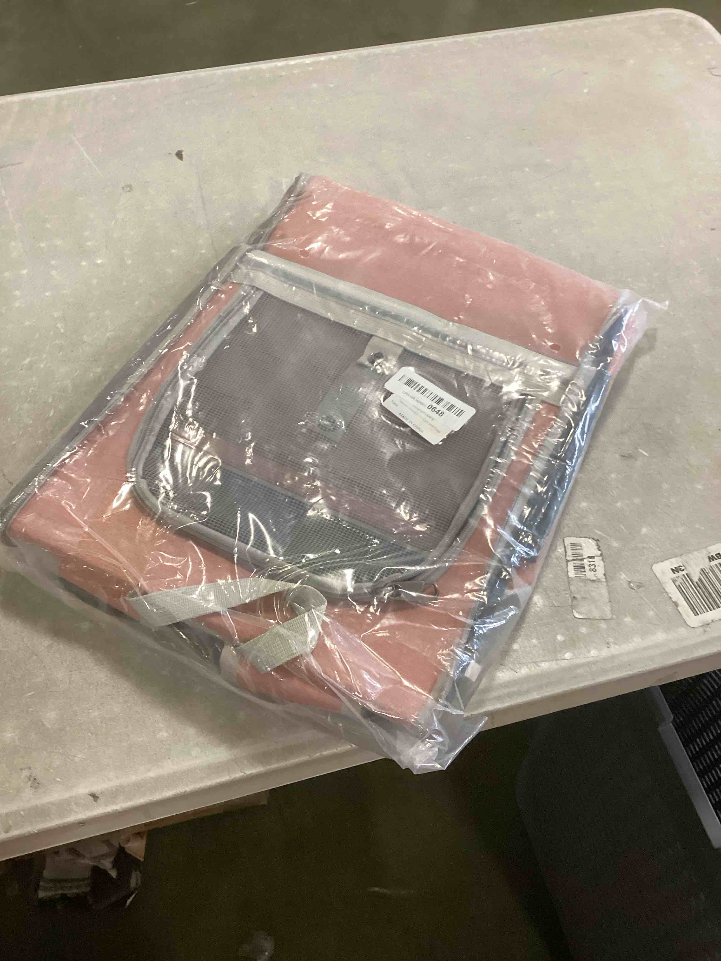 https://s3.amazonaws.com/lotting-images-prod/bidfta/ORG6397689_1716474157490.jpeg
