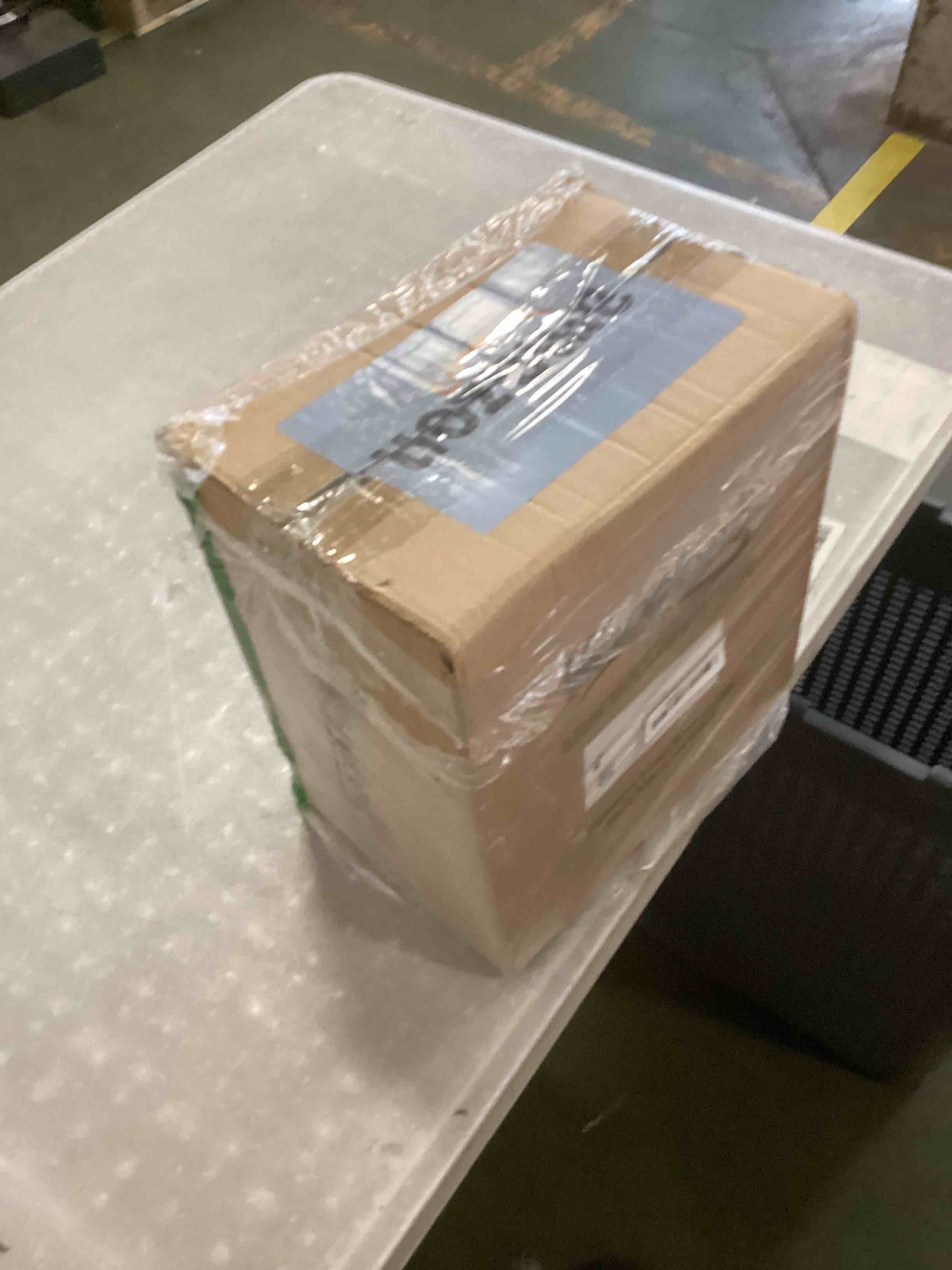https://s3.amazonaws.com/lotting-images-prod/bidfta/ORG6397690_1716474220343.jpeg