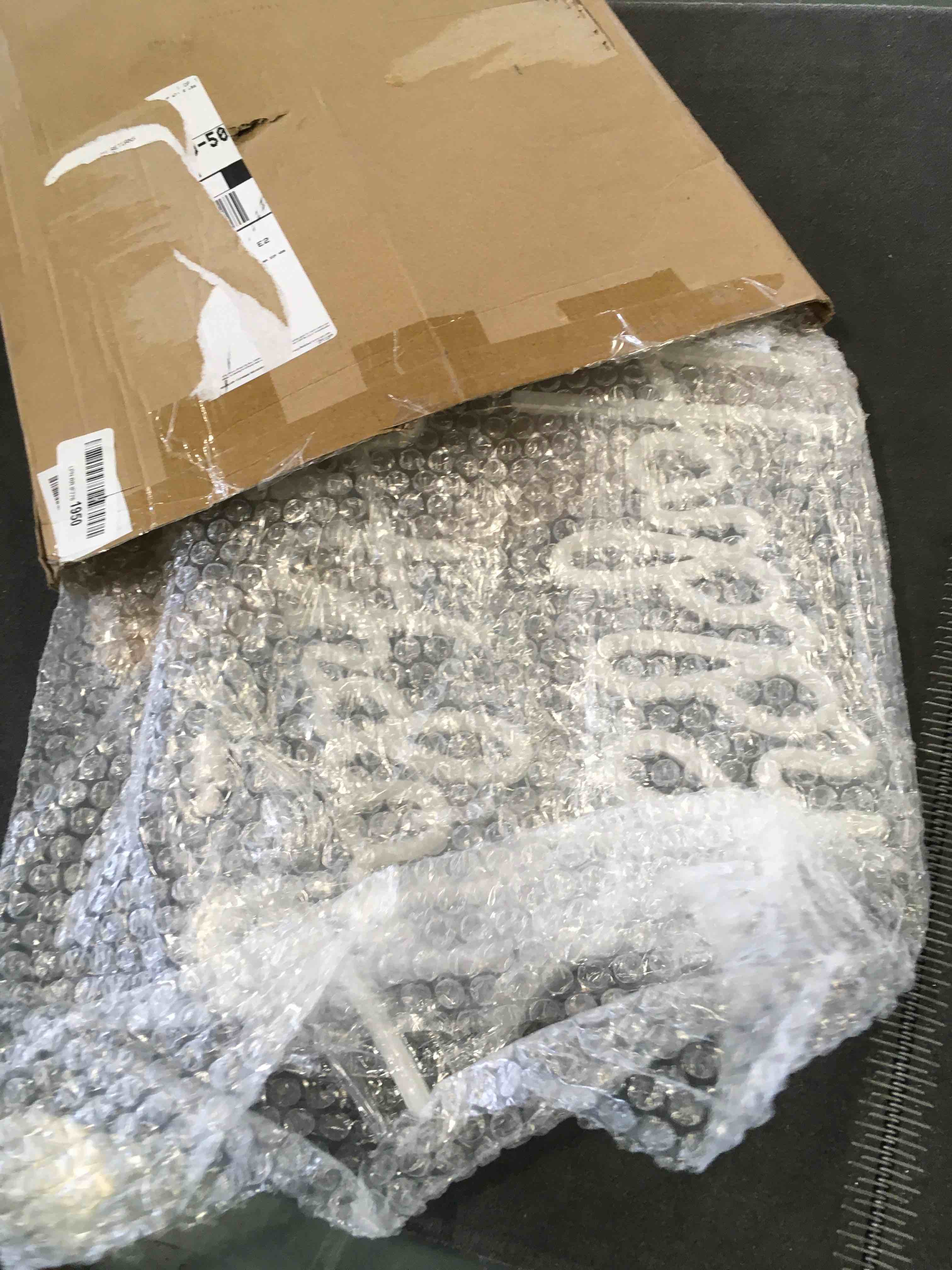 https://s3.amazonaws.com/lotting-images-prod/bidfta/ORG6398596_1716400077496.jpeg