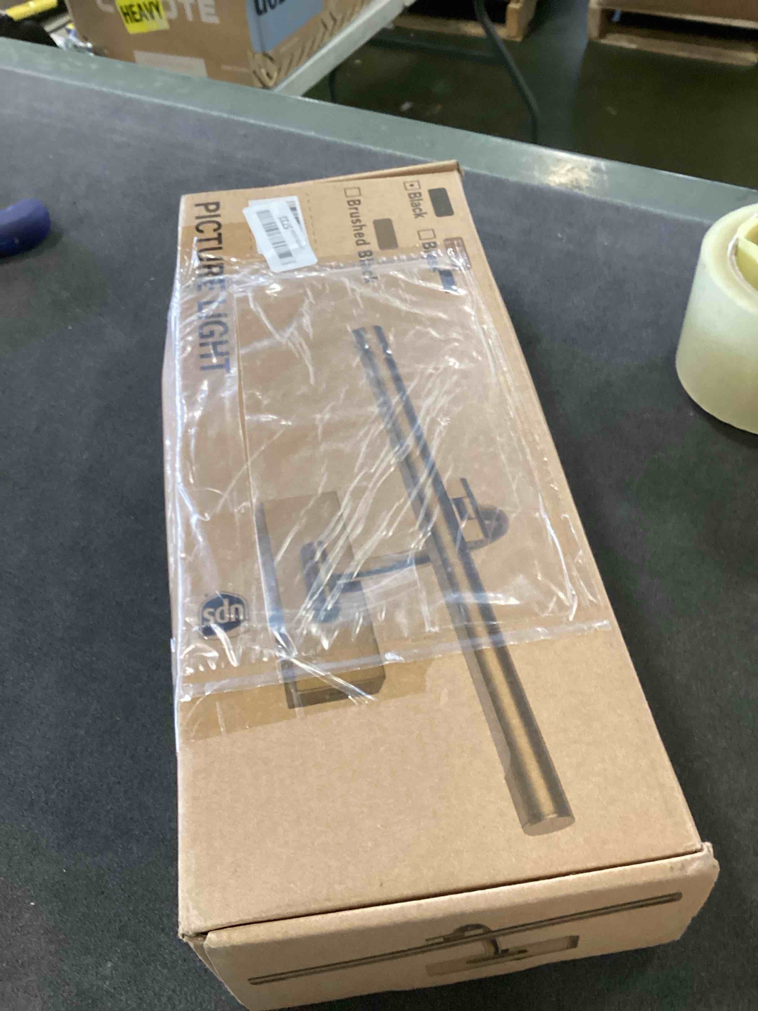 https://s3.amazonaws.com/lotting-images-prod/bidfta/ORG6399137_1716561191823.jpeg