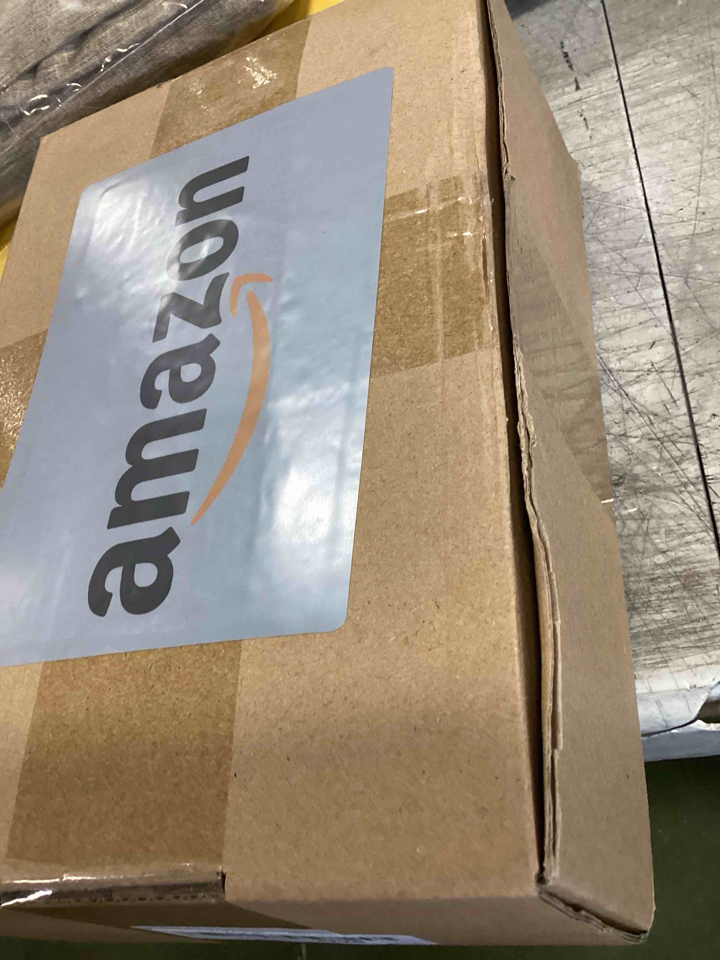 https://s3.amazonaws.com/lotting-images-prod/bidfta/ORG6399803_1716475902591.jpeg