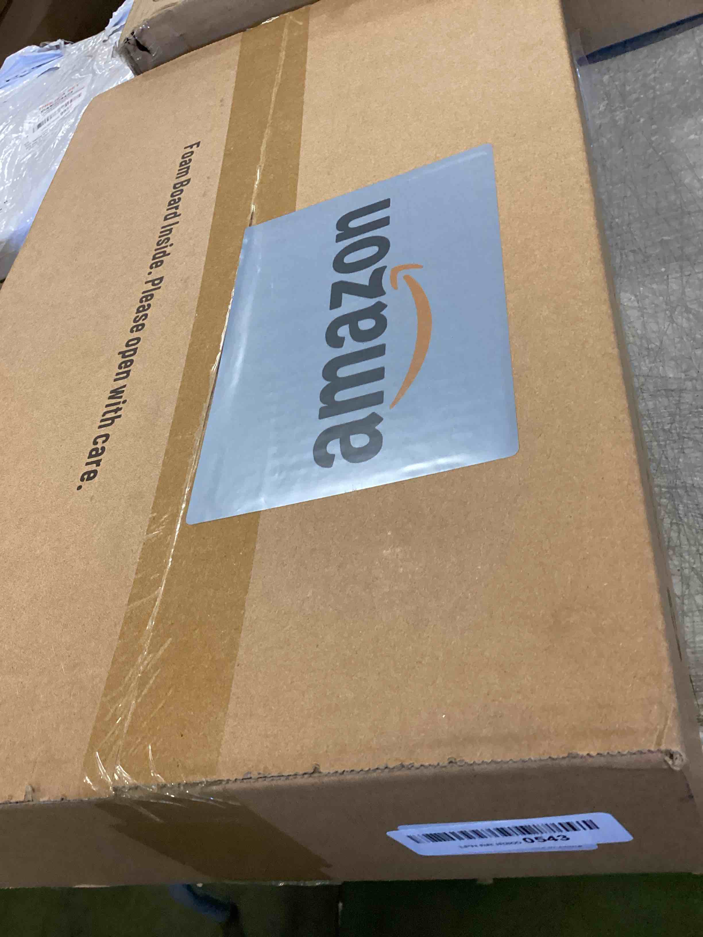 https://s3.amazonaws.com/lotting-images-prod/bidfta/ORG6400389_1716902556869.jpeg