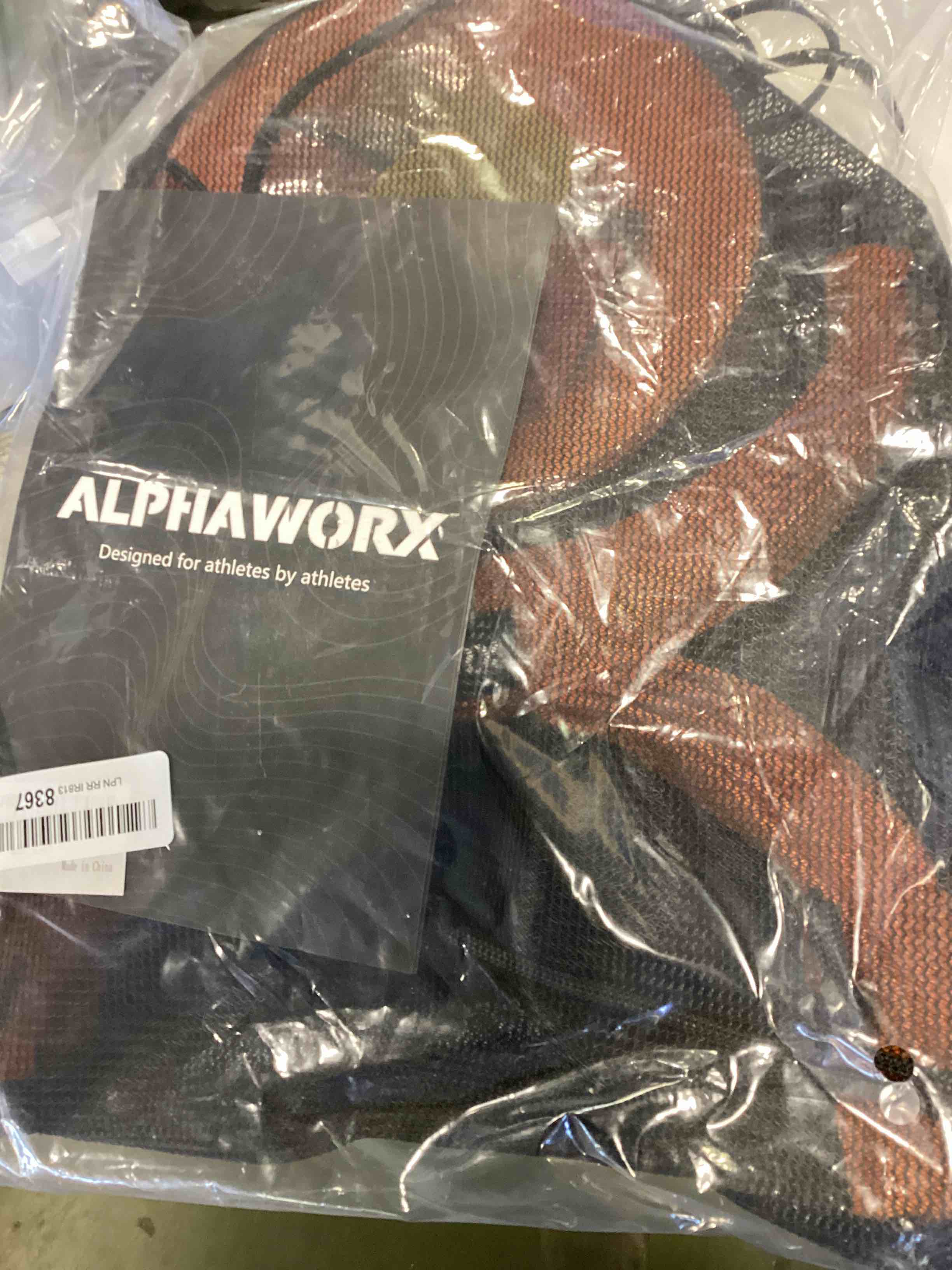 https://s3.amazonaws.com/lotting-images-prod/bidfta/ORG6400415_1716906968464.jpeg