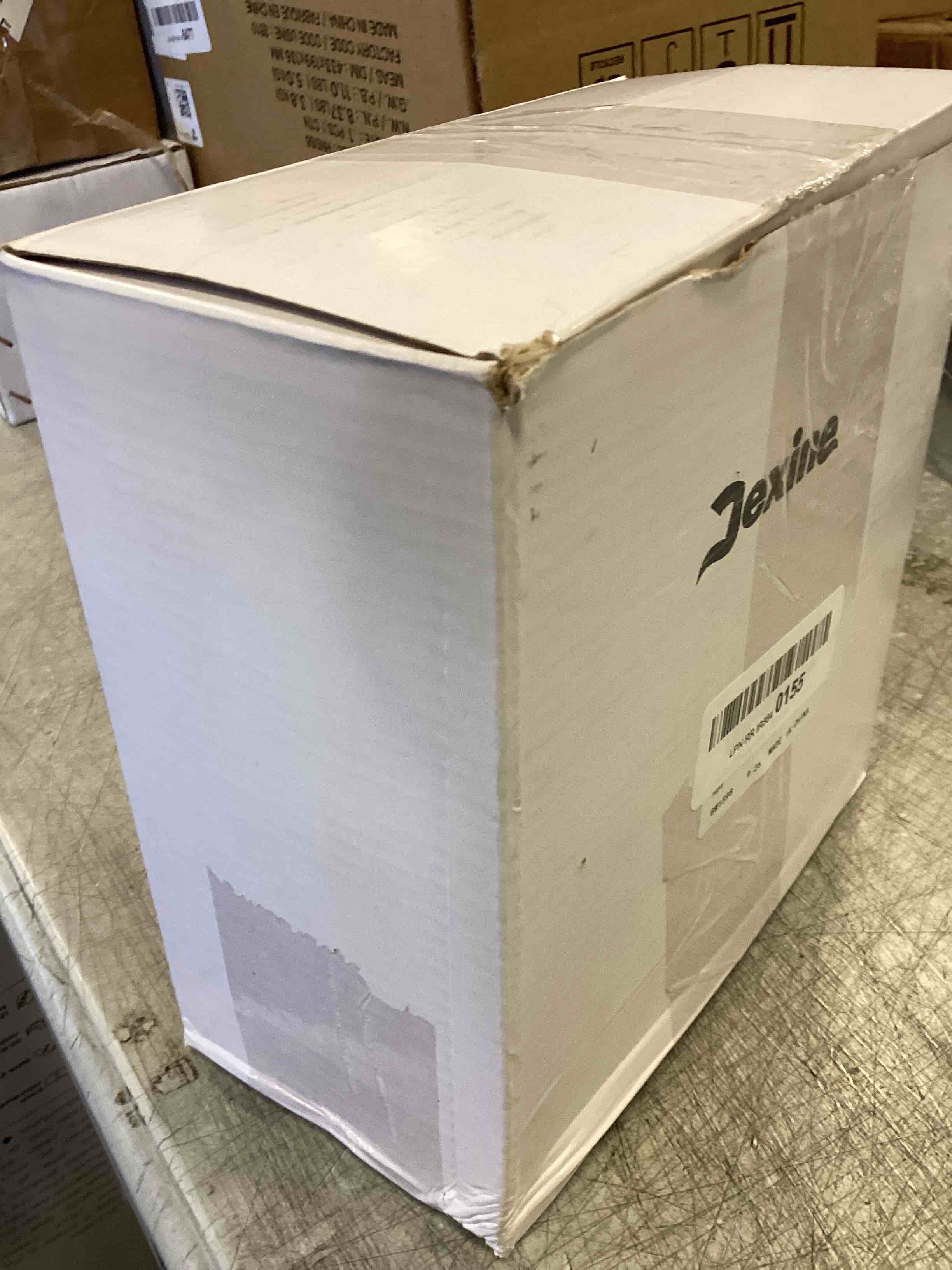 https://s3.amazonaws.com/lotting-images-prod/bidfta/ORG6400446_1716908863490.jpeg