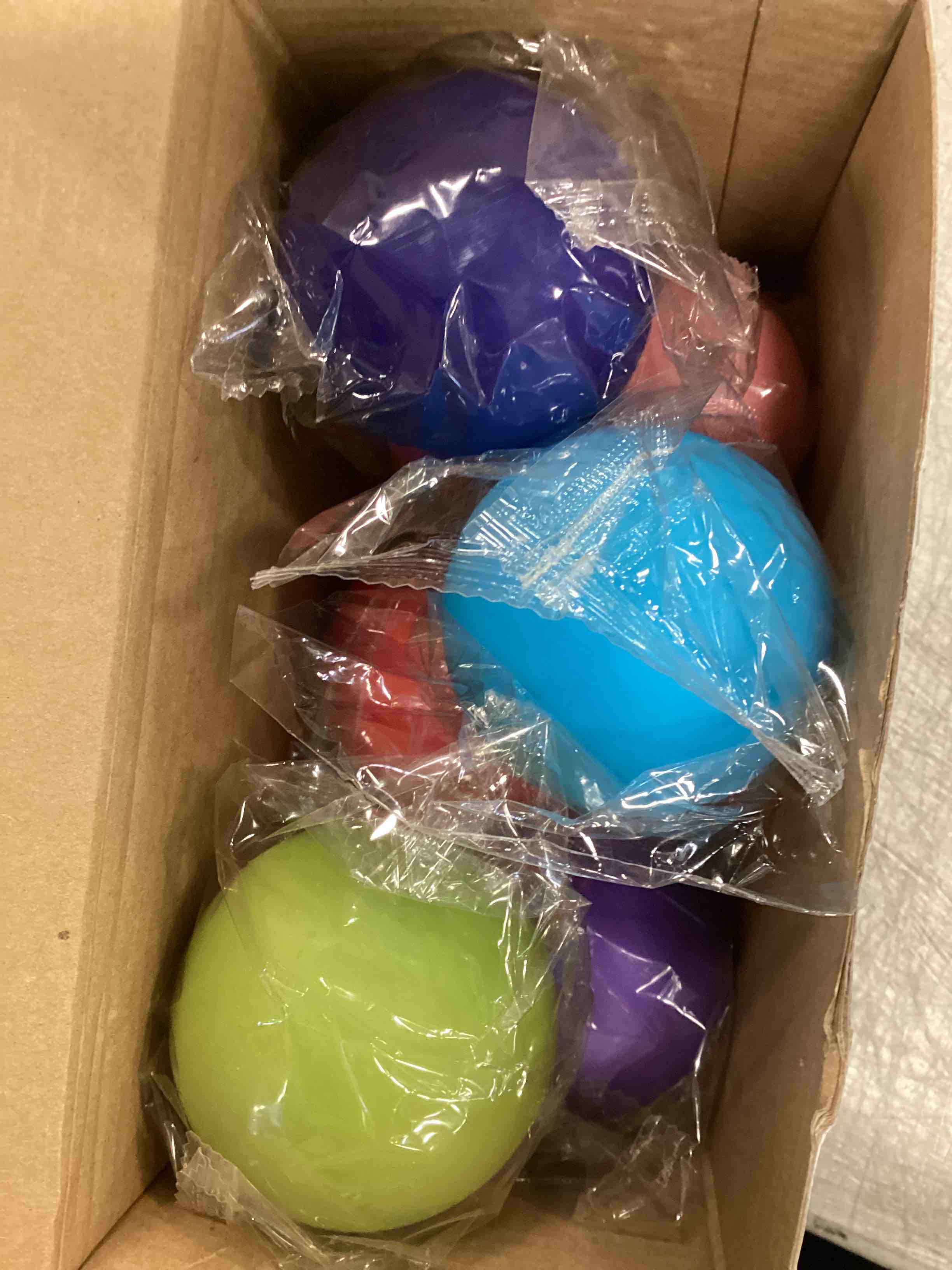 https://s3.amazonaws.com/lotting-images-prod/bidfta/ORG6400446_1716908890393.jpeg