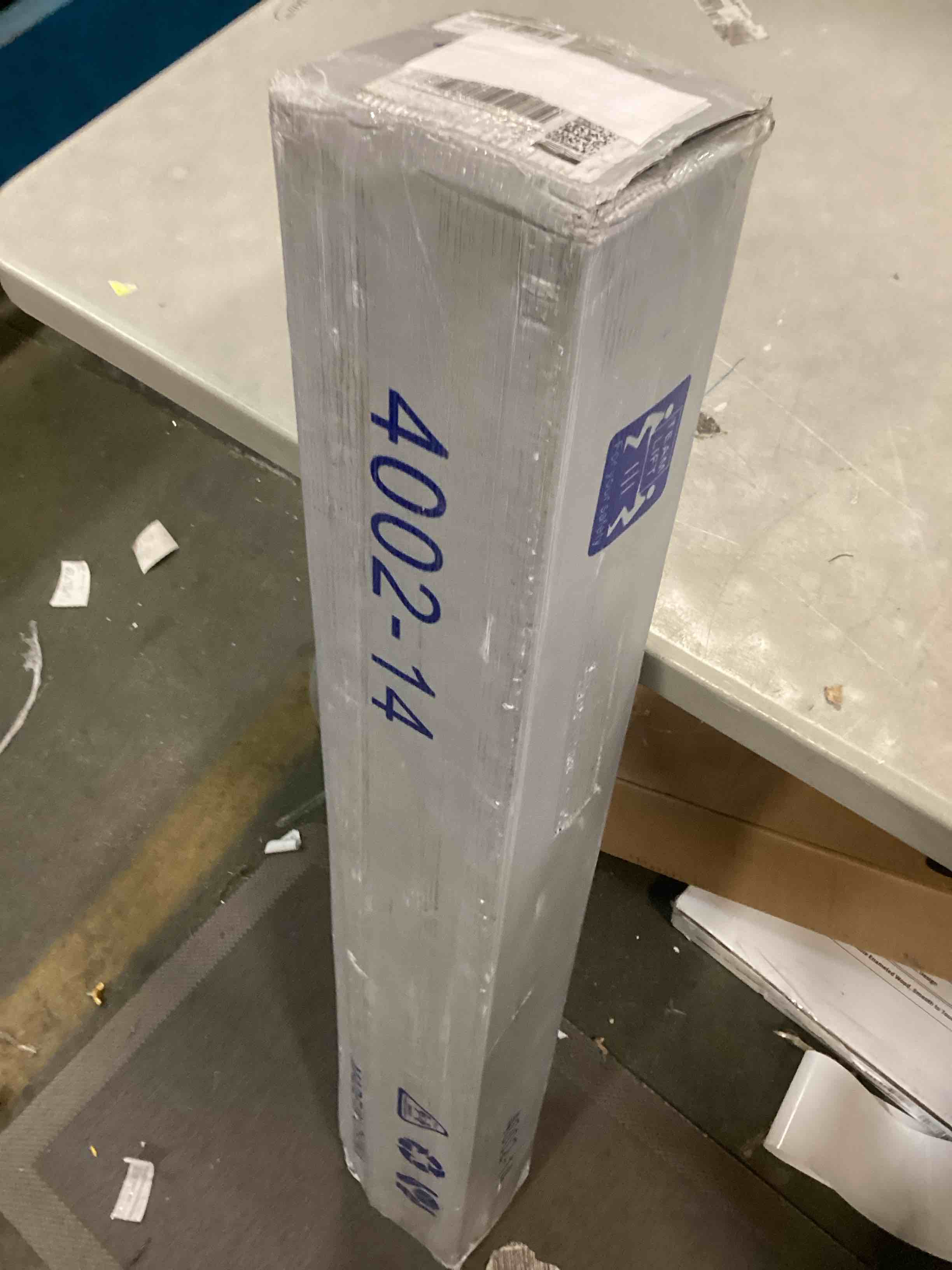 https://s3.amazonaws.com/lotting-images-prod/bidfta/ORG6401059_1716038702121.jpeg