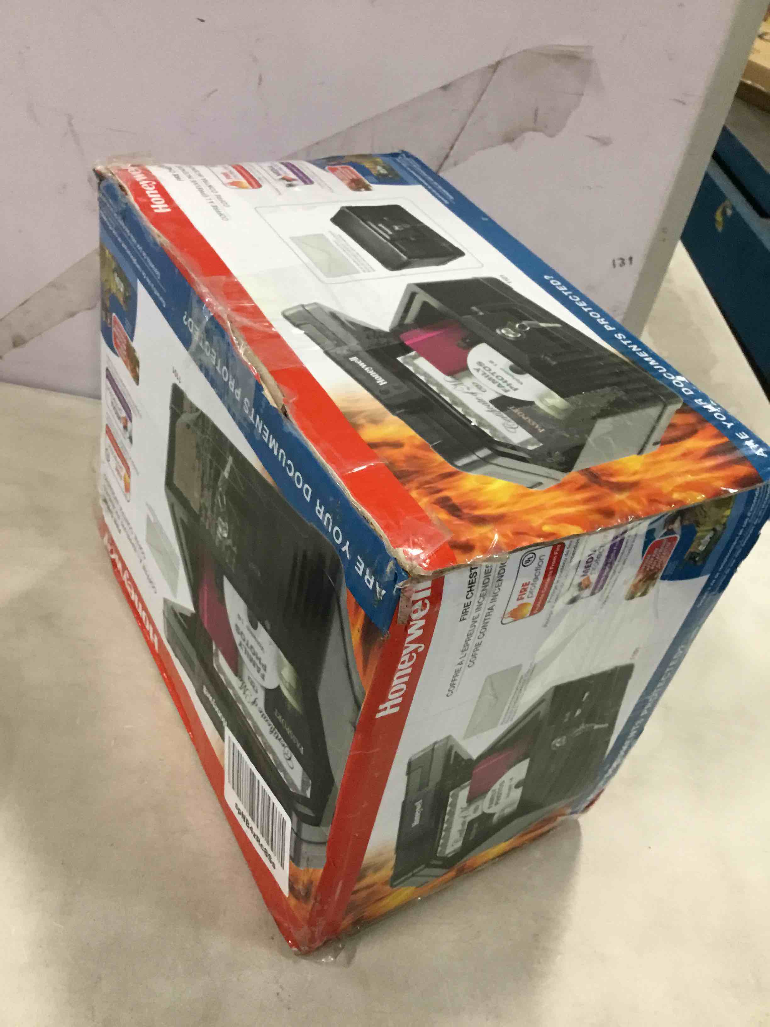 https://s3.amazonaws.com/lotting-images-prod/bidfta/ORG6401227_1716207432444.jpeg