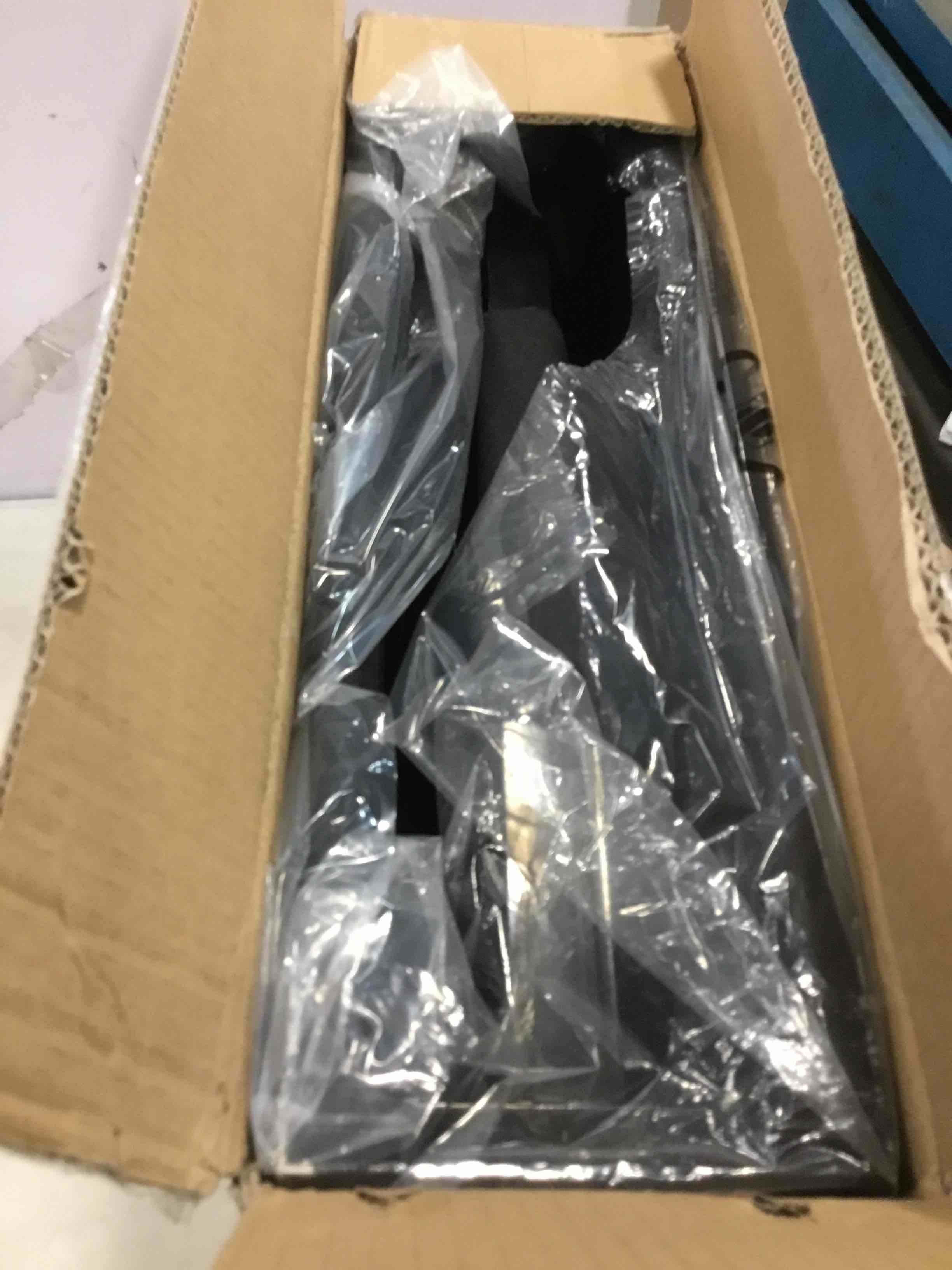 https://s3.amazonaws.com/lotting-images-prod/bidfta/ORG6401253_1716210536845.jpeg
