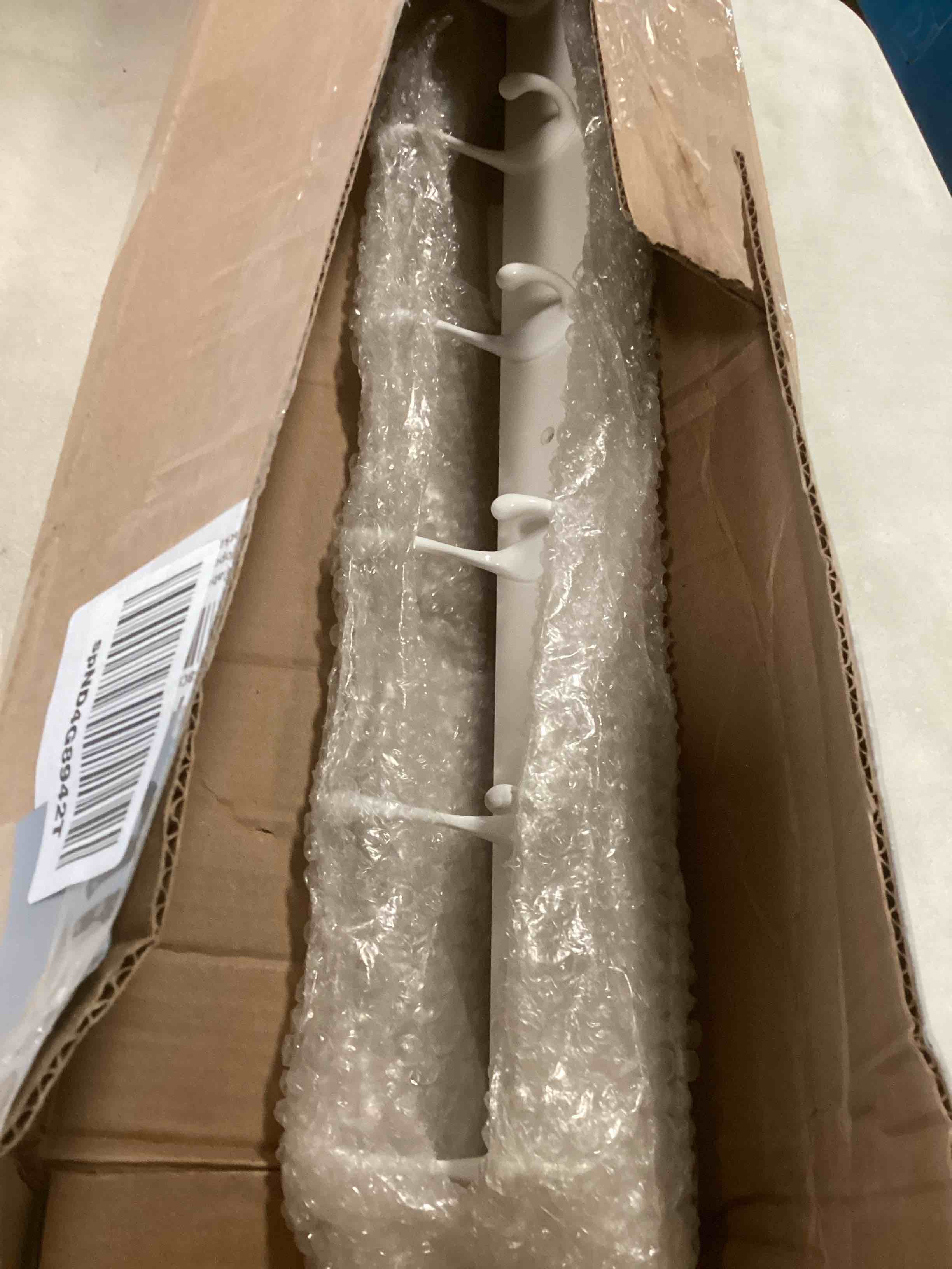 https://s3.amazonaws.com/lotting-images-prod/bidfta/ORG6401332_1716221192569.jpeg