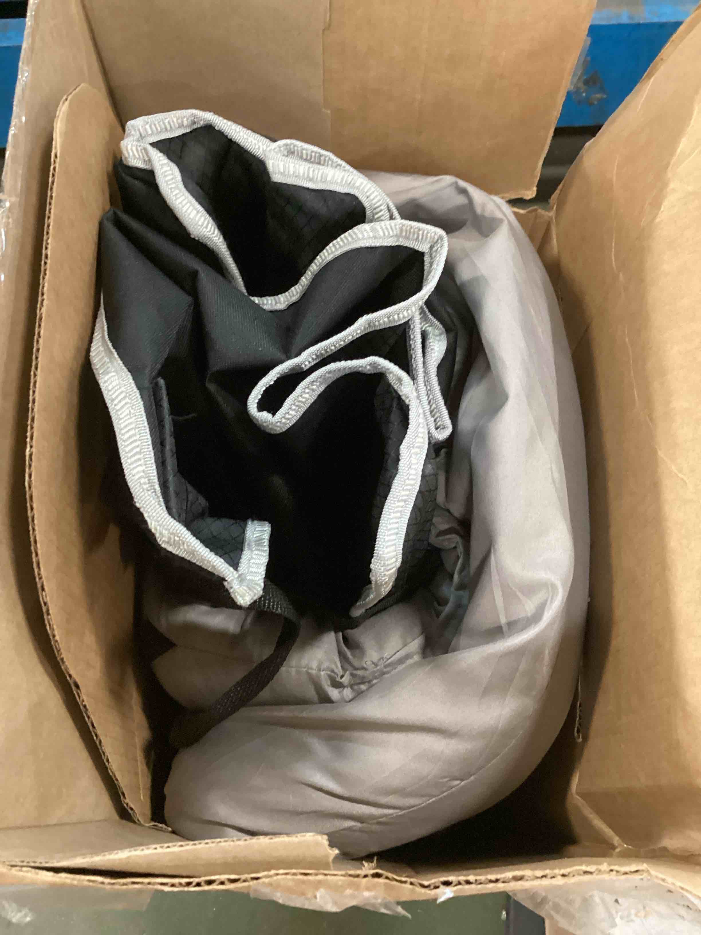 https://s3.amazonaws.com/lotting-images-prod/bidfta/ORG6401950_1716469497573.jpeg