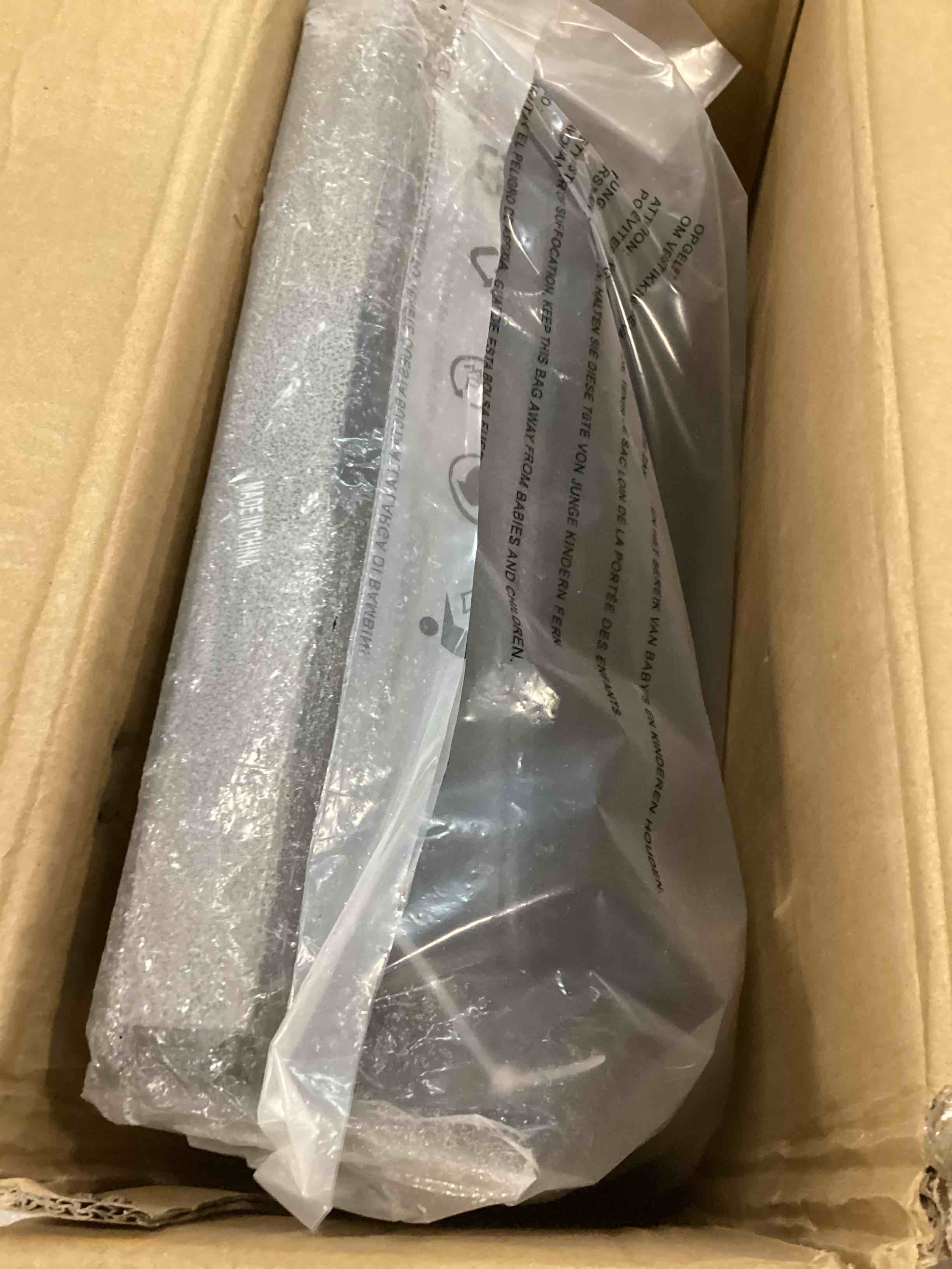 https://s3.amazonaws.com/lotting-images-prod/bidfta/ORG6402248_1716573197735.jpeg