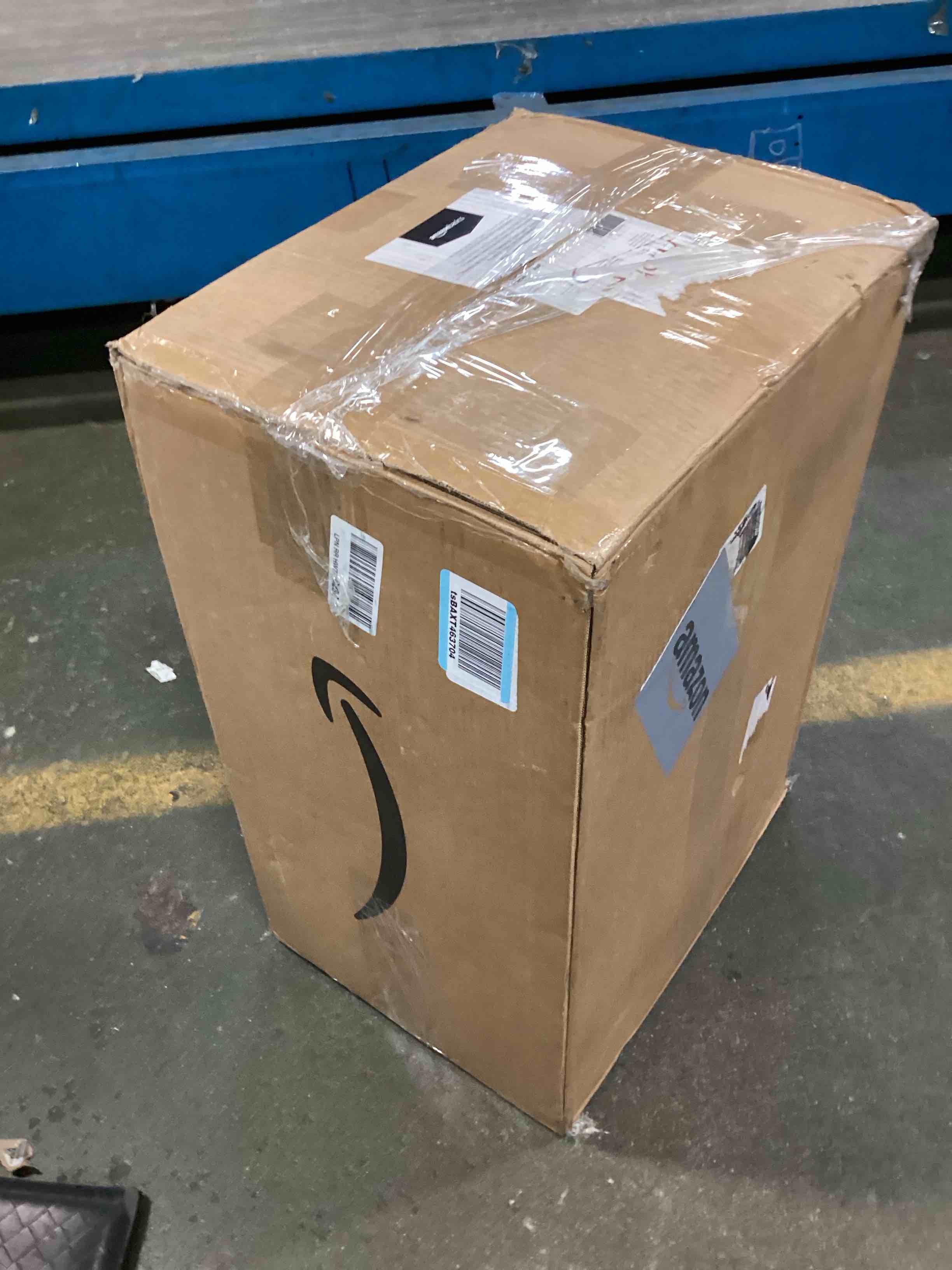 https://s3.amazonaws.com/lotting-images-prod/bidfta/ORG6402355_1716639514761.jpeg