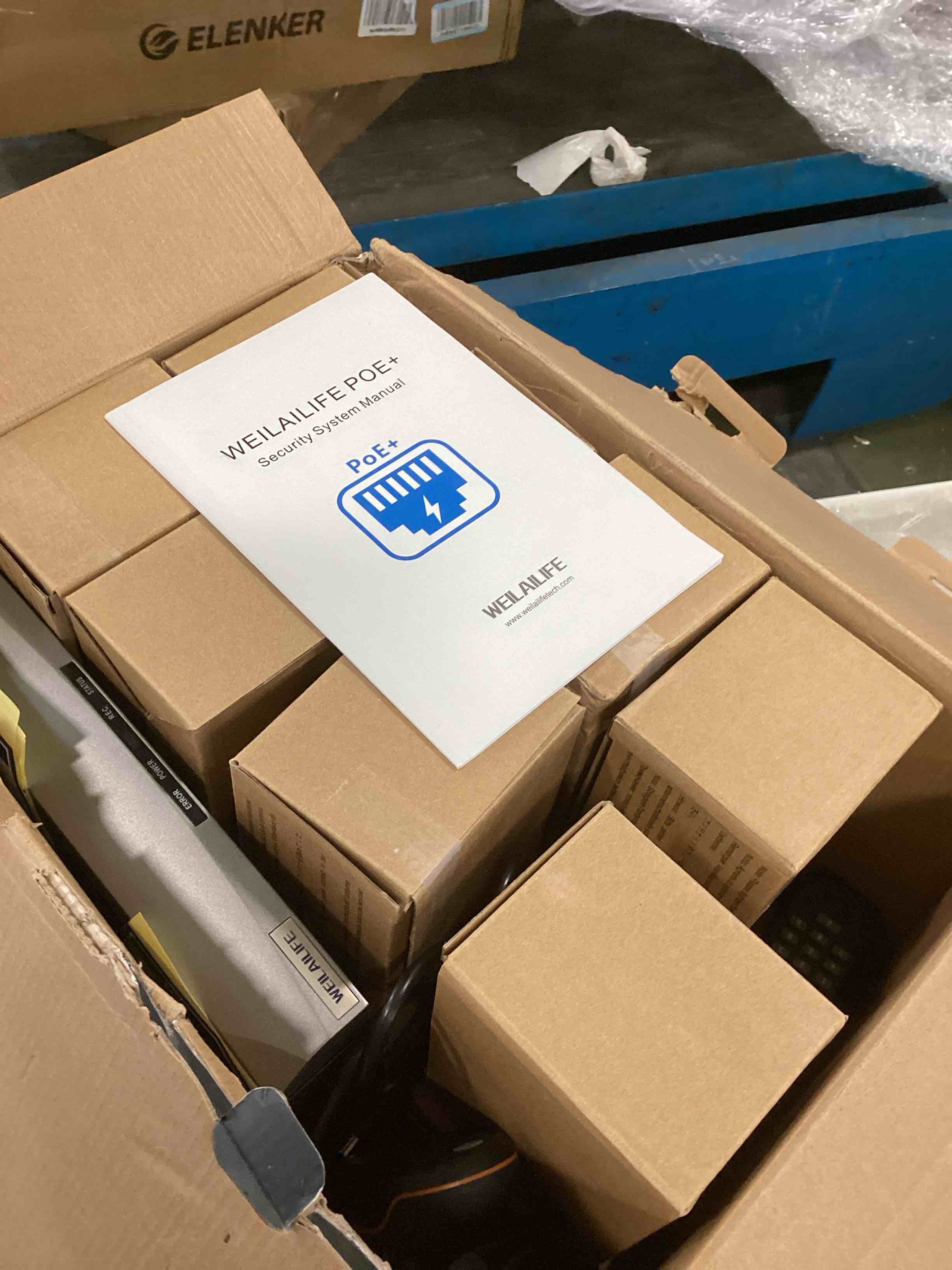 https://s3.amazonaws.com/lotting-images-prod/bidfta/ORG6402682_1716222566484.jpeg