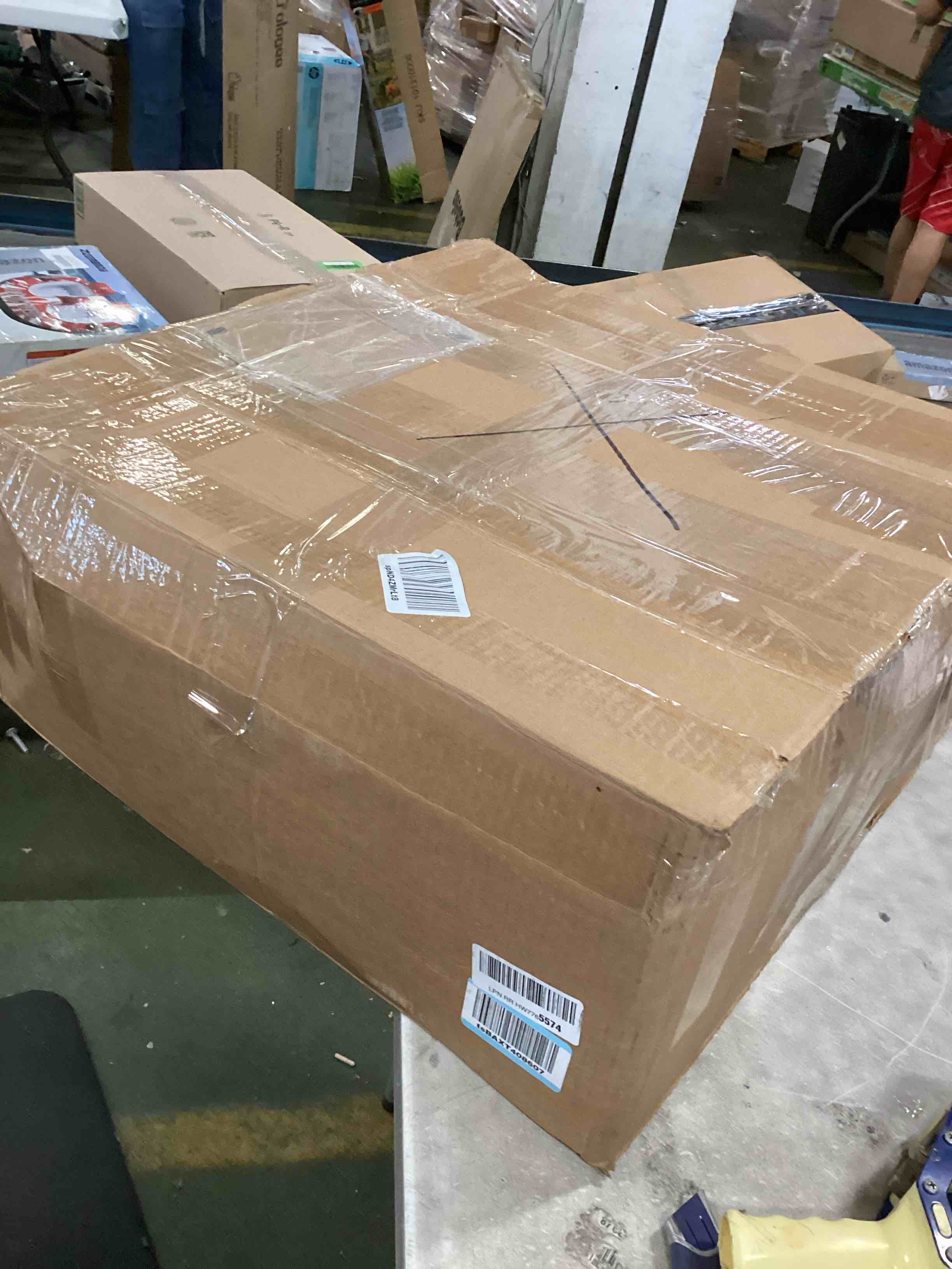 https://s3.amazonaws.com/lotting-images-prod/bidfta/ORG6402685_1716222796128.jpeg